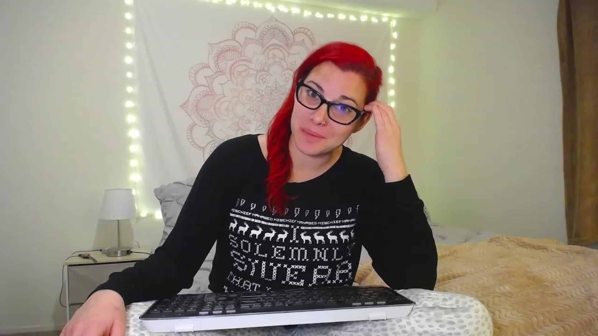Gallery image thumbnail from FoxyDame's myfreecams stream on, 01/06/2023, 06:32 image 13 of 20