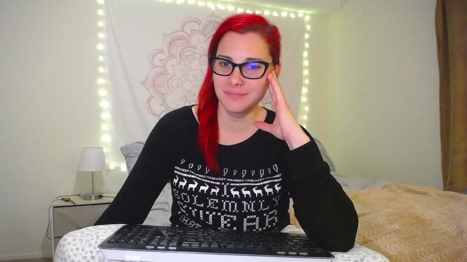 Gallery image thumbnail from FoxyDame's myfreecams stream on, 01/06/2023, 06:32 image 3 of 20