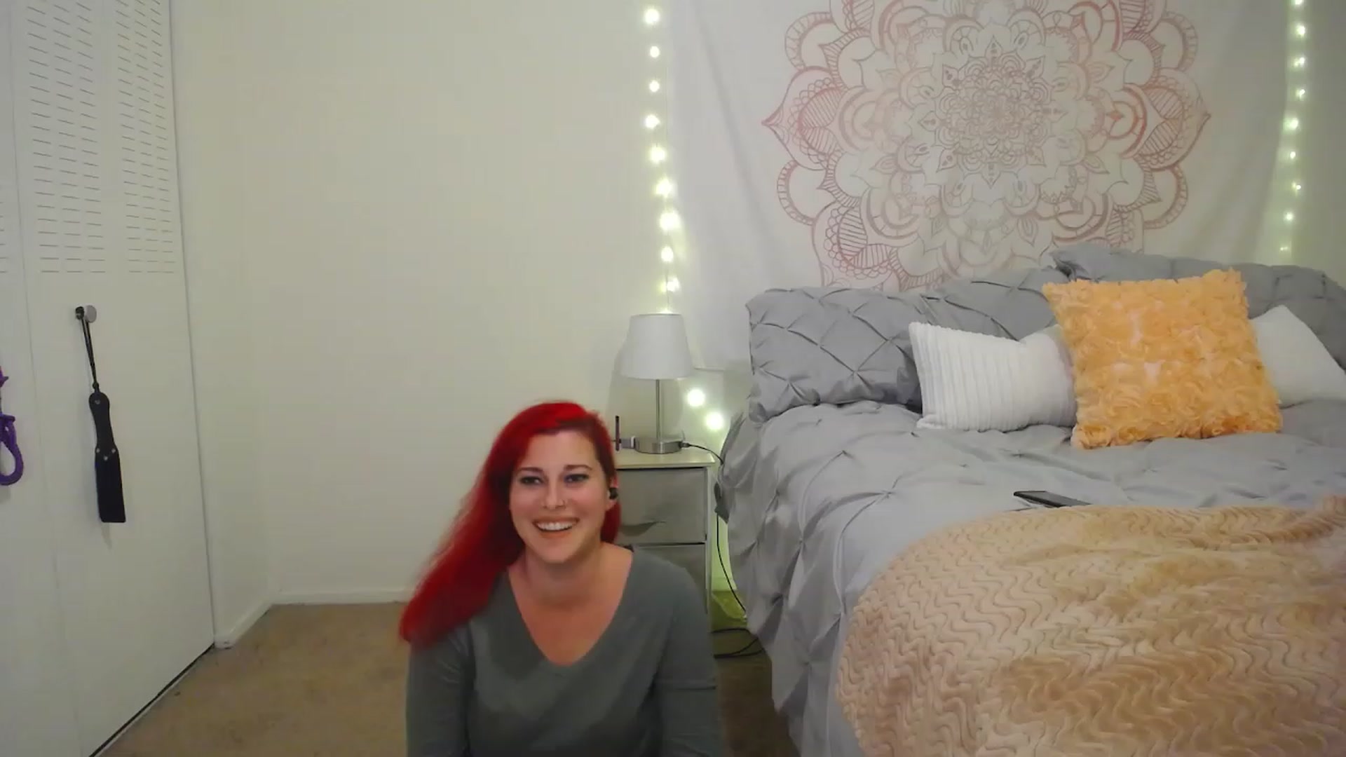 Gallery image thumbnail from FoxyDame's myfreecams stream on, 01/08/2023, 05:35 image 9 of 20