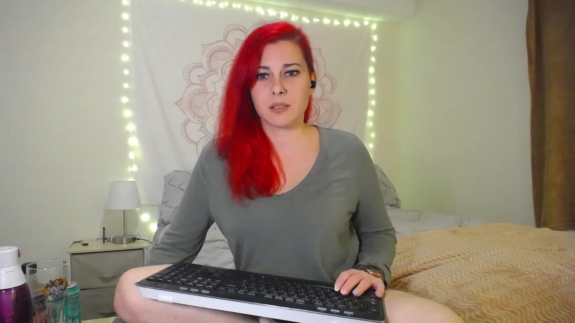 Gallery image thumbnail from FoxyDame's myfreecams stream on, 01/08/2023, 05:35 image 1 of 20
