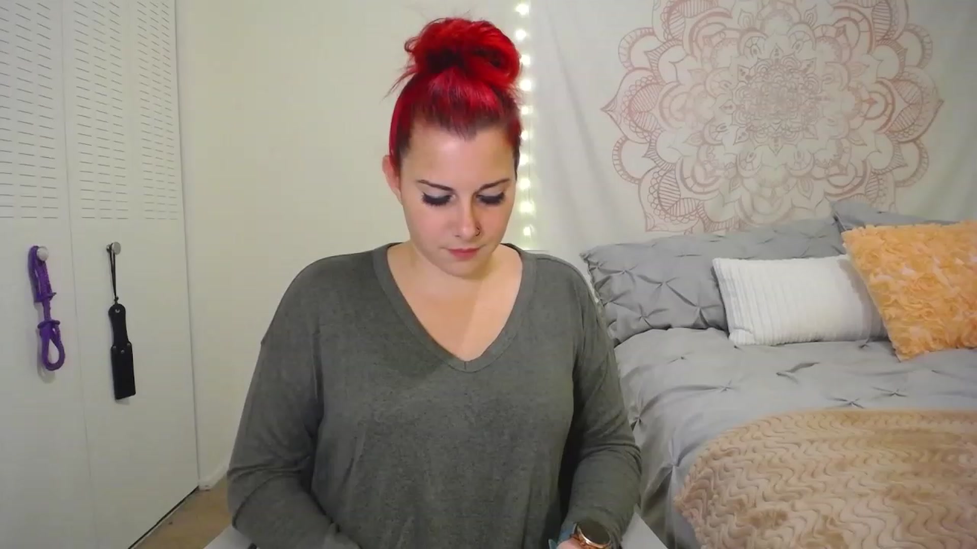 Gallery image thumbnail from FoxyDame's myfreecams stream on, 01/11/2023, 04:00 image 1 of 20