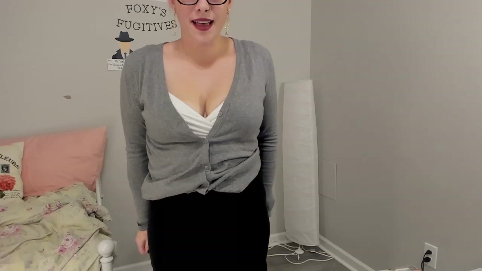 Gallery image thumbnail from FoxyDame's myfreecams stream on, 01/16/2023, 05:20 image 9 of 20