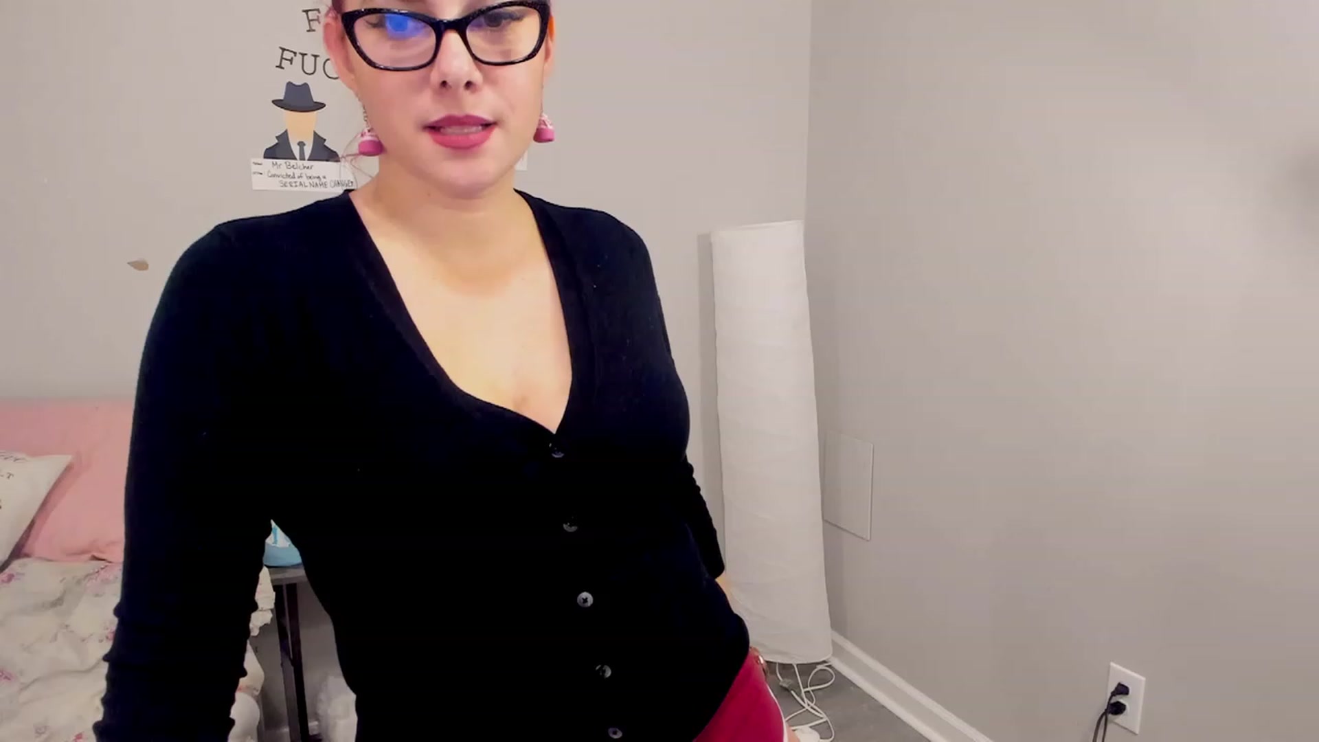 Gallery image thumbnail from FoxyDame's myfreecams stream on, 01/19/2023, 05:59 image 10 of 20