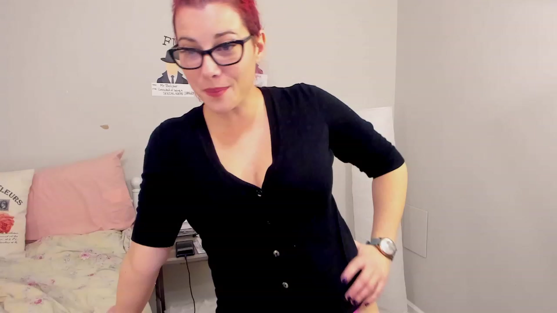 Gallery image thumbnail from FoxyDame's myfreecams stream on, 01/19/2023, 08:48 image 4 of 20