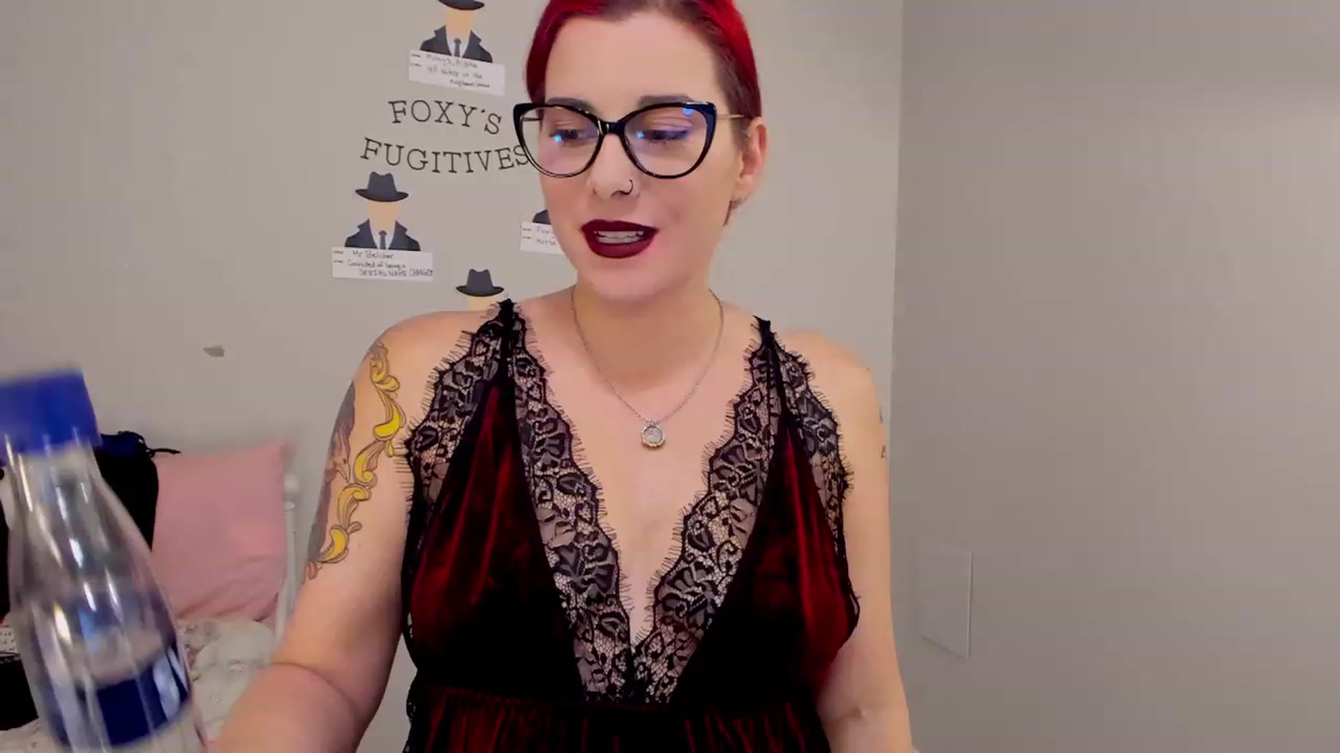 Gallery image thumbnail from FoxyDame's myfreecams stream on, 01/29/2023, 03:50 image 10 of 20