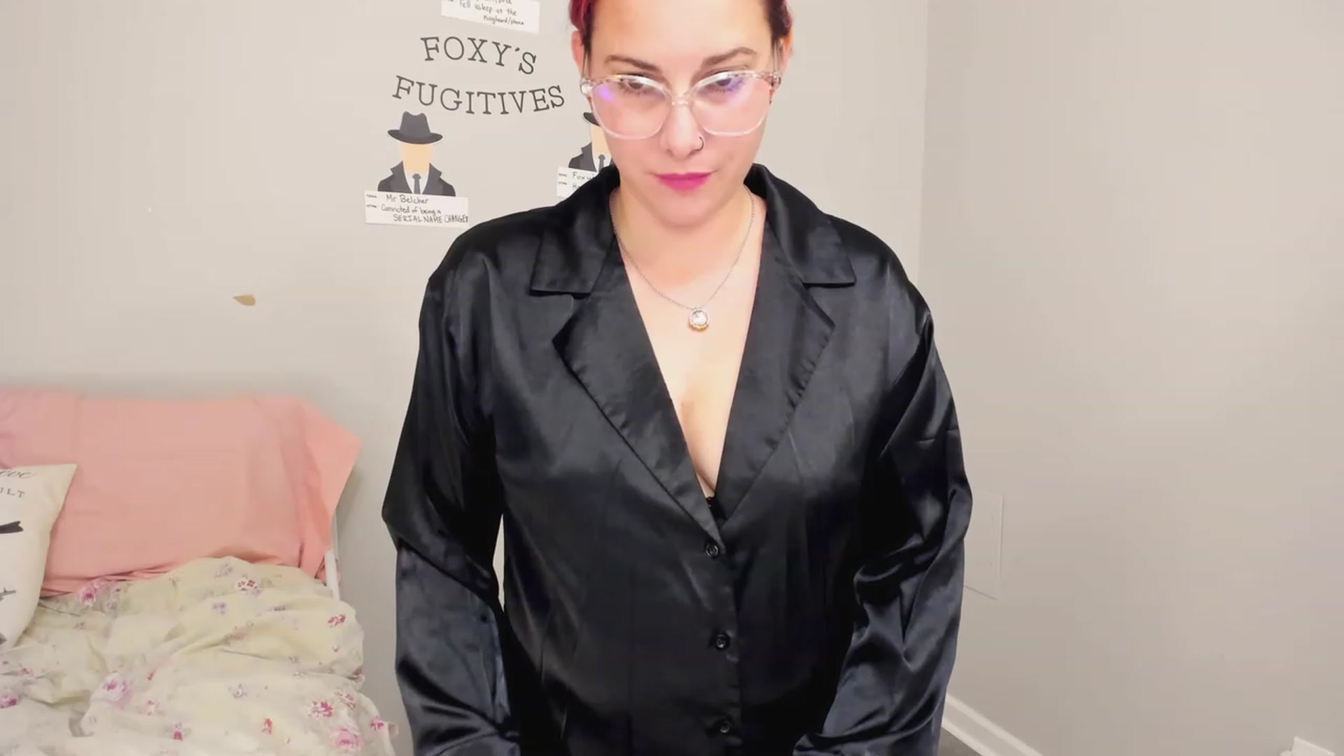 Gallery image thumbnail from FoxyDame's myfreecams stream on, 02/20/2023, 05:53 image 19 of 20