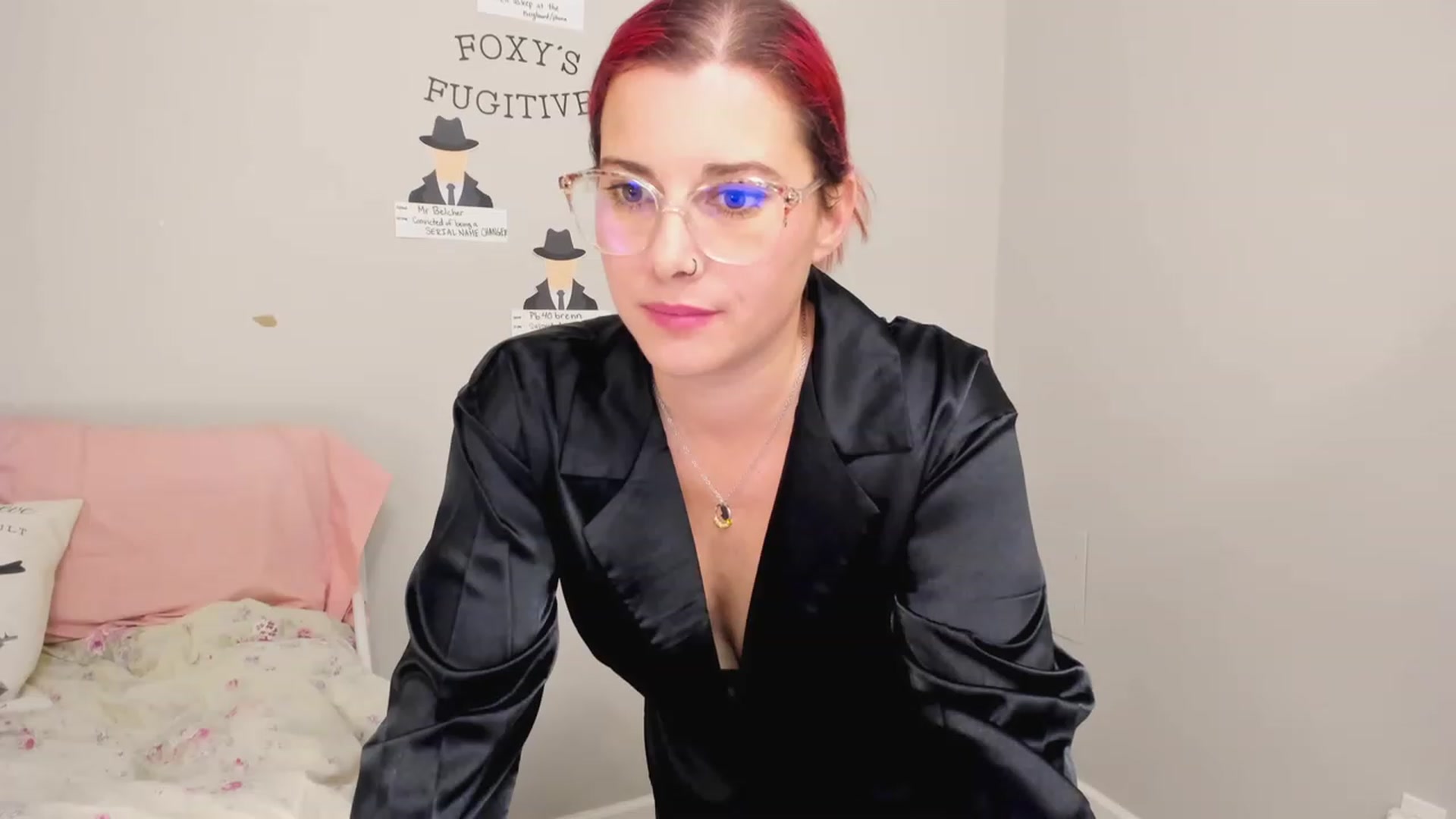 Gallery image thumbnail from FoxyDame's myfreecams stream on, 02/20/2023, 05:53 image 14 of 20