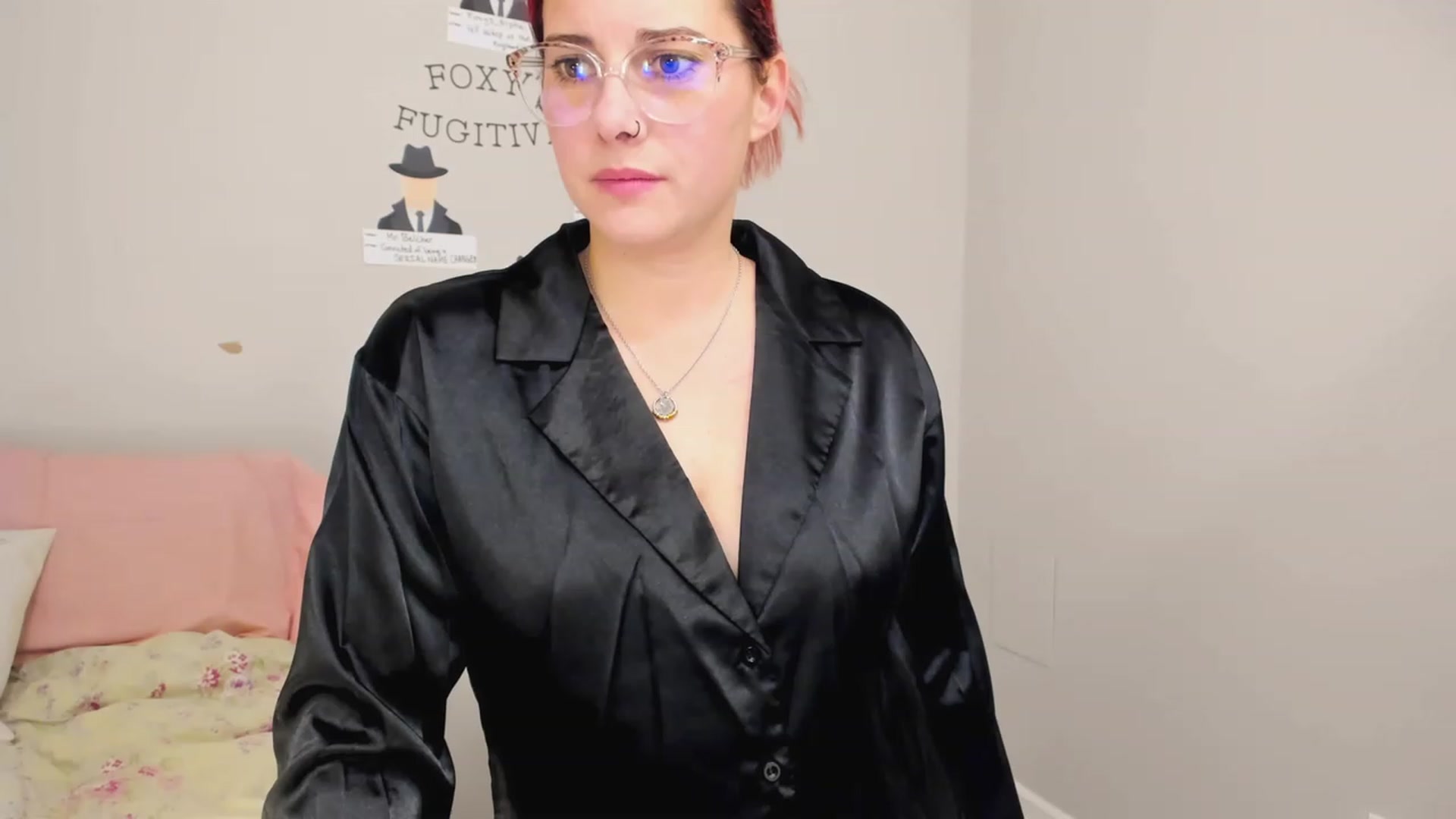 Gallery image thumbnail from FoxyDame's myfreecams stream on, 02/20/2023, 05:53 image 3 of 20