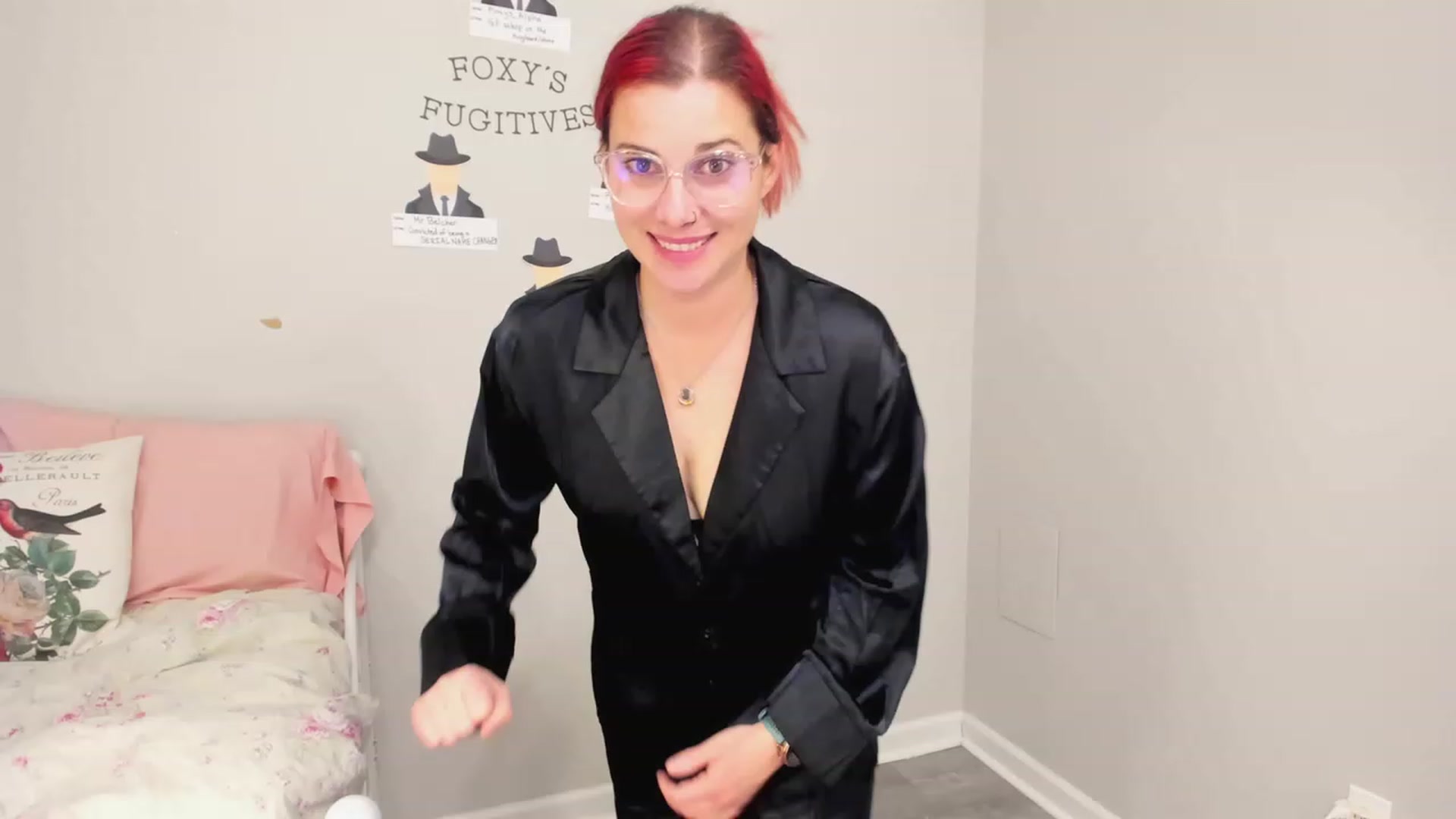 Gallery image thumbnail from FoxyDame's myfreecams stream on, 02/20/2023, 08:04 image 12 of 20