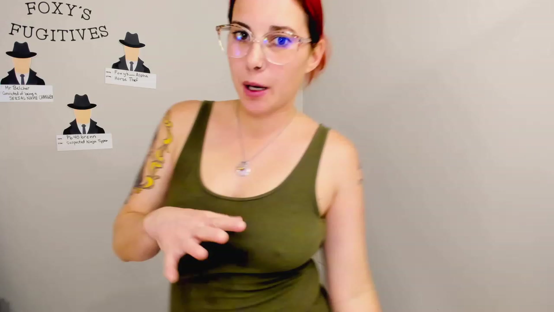 Gallery image thumbnail from FoxyDame's myfreecams stream on, 02/23/2023, 04:09 image 8 of 20