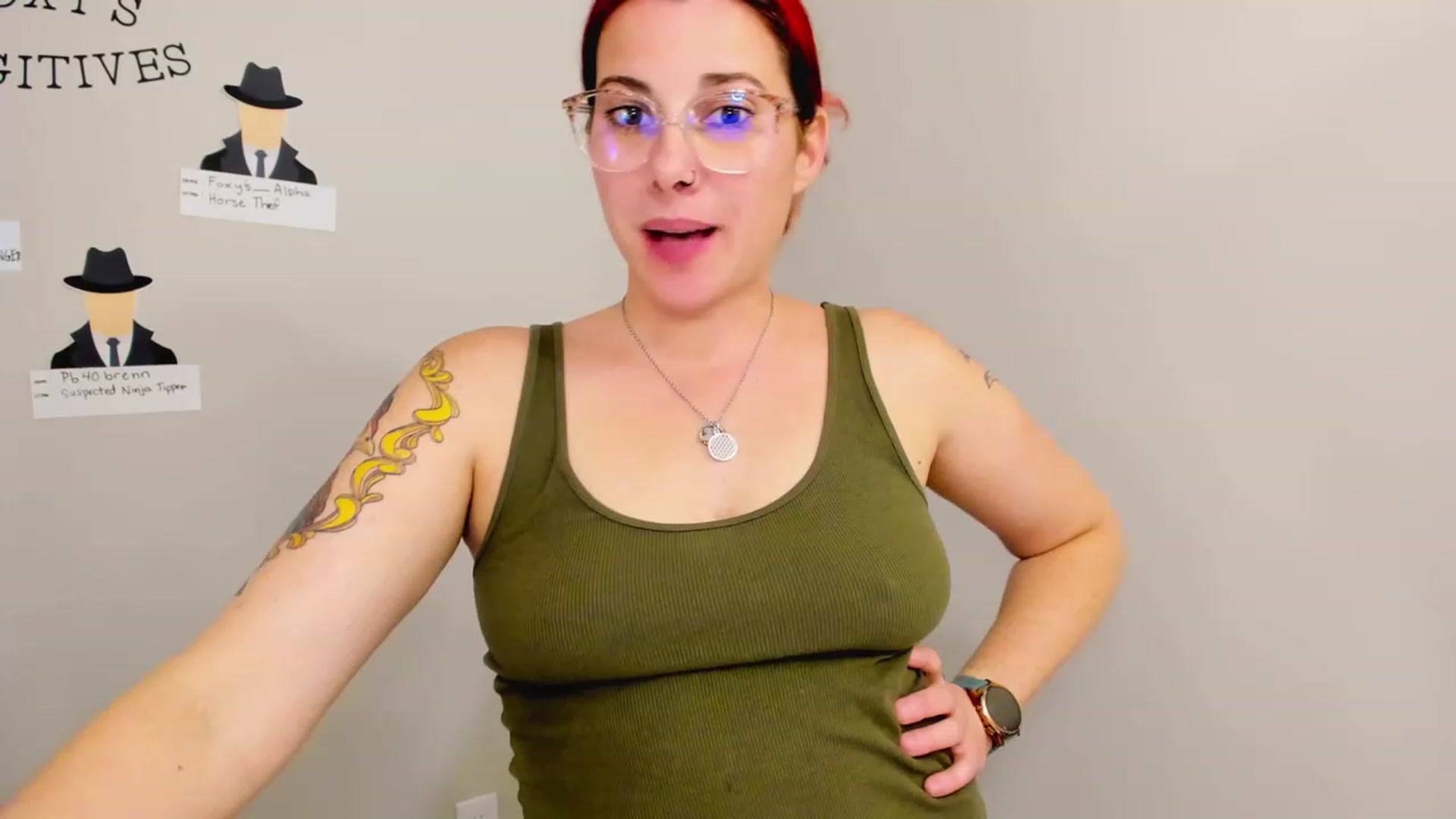 Gallery image thumbnail from FoxyDame's myfreecams stream on, 02/23/2023, 07:12 image 13 of 20