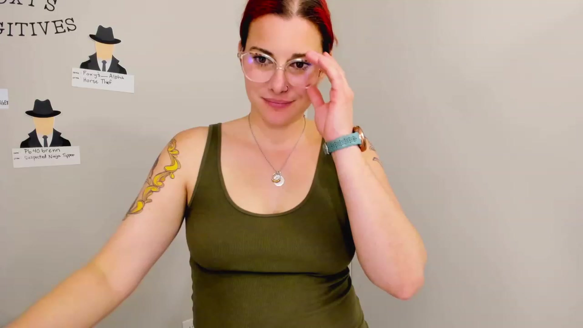 Gallery image thumbnail from FoxyDame's myfreecams stream on, 02/23/2023, 07:12 image 16 of 20