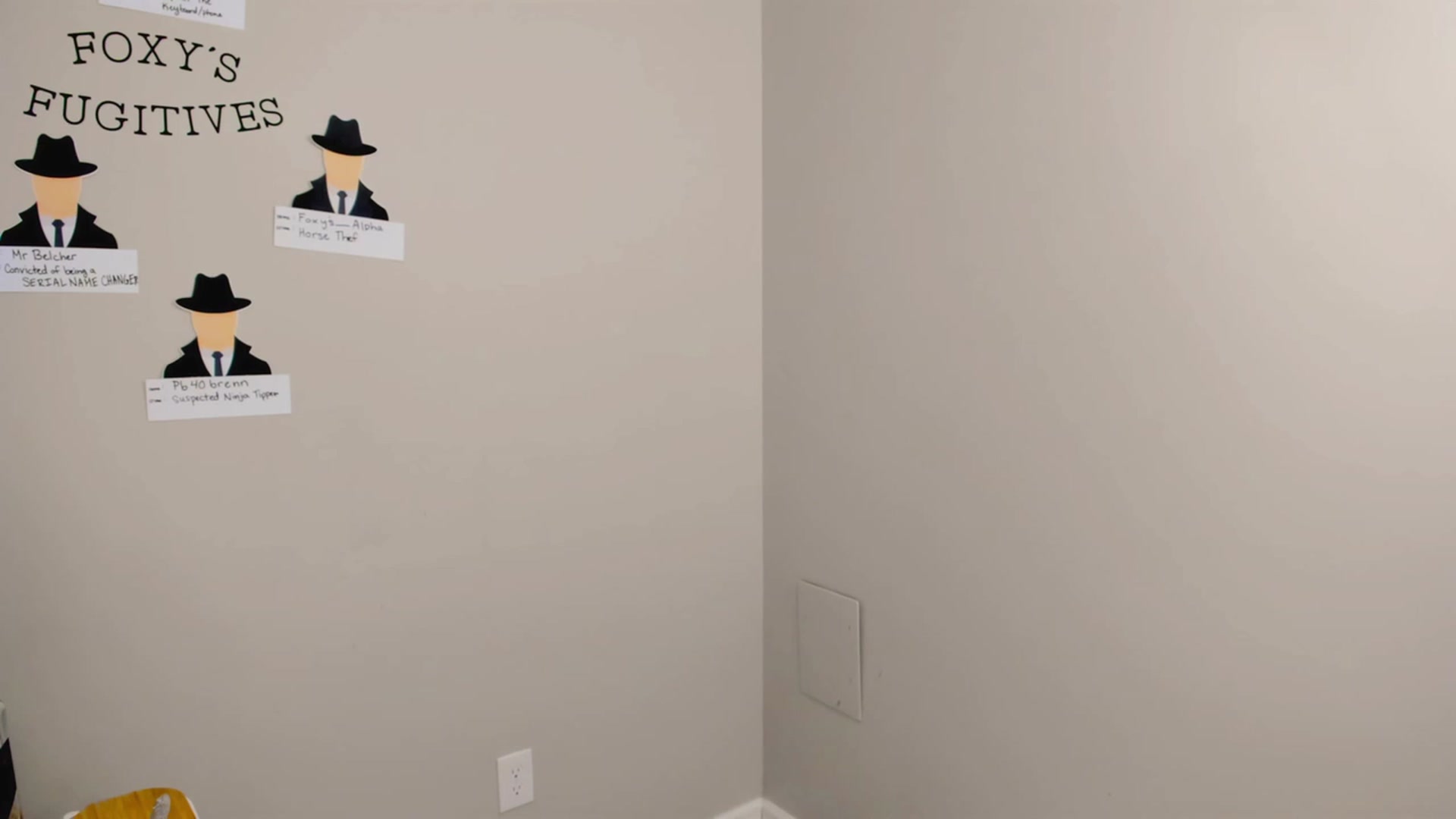 Gallery image thumbnail from FoxyDame's myfreecams stream on, 02/24/2023, 04:08 image 9 of 20