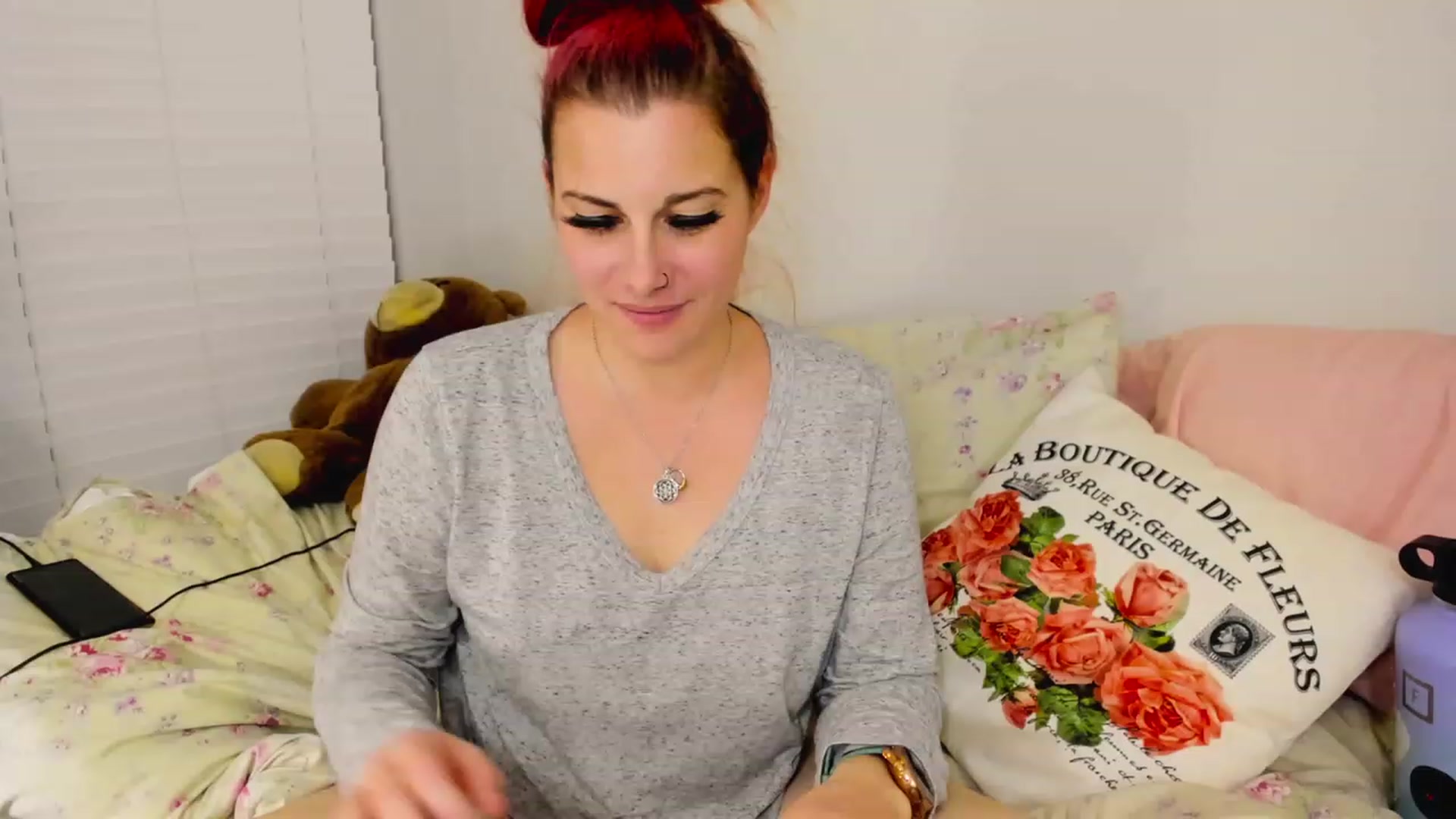 Gallery image thumbnail from FoxyDame's myfreecams stream on, 02/25/2023, 09:14 image 15 of 20