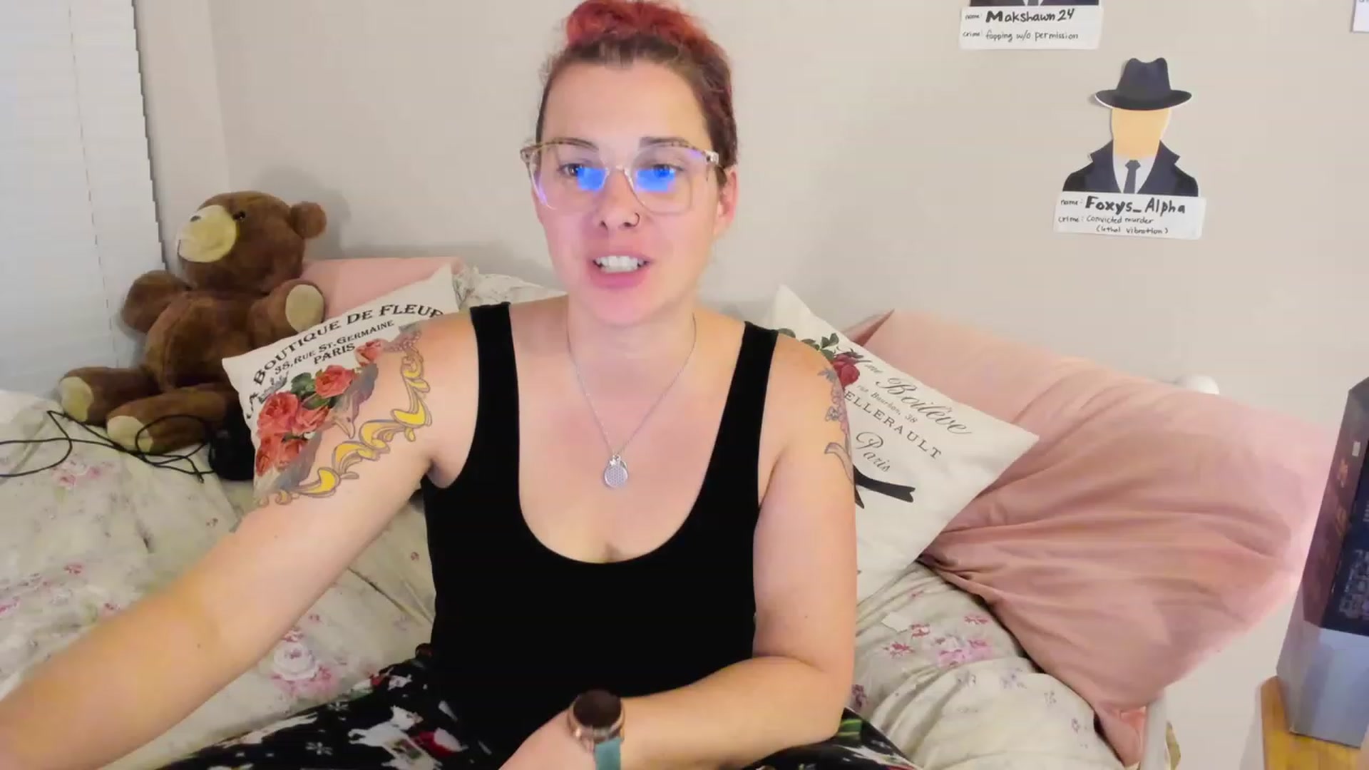 Gallery image thumbnail from FoxyDame's myfreecams stream on, 02/27/2023, 08:18 image 7 of 20