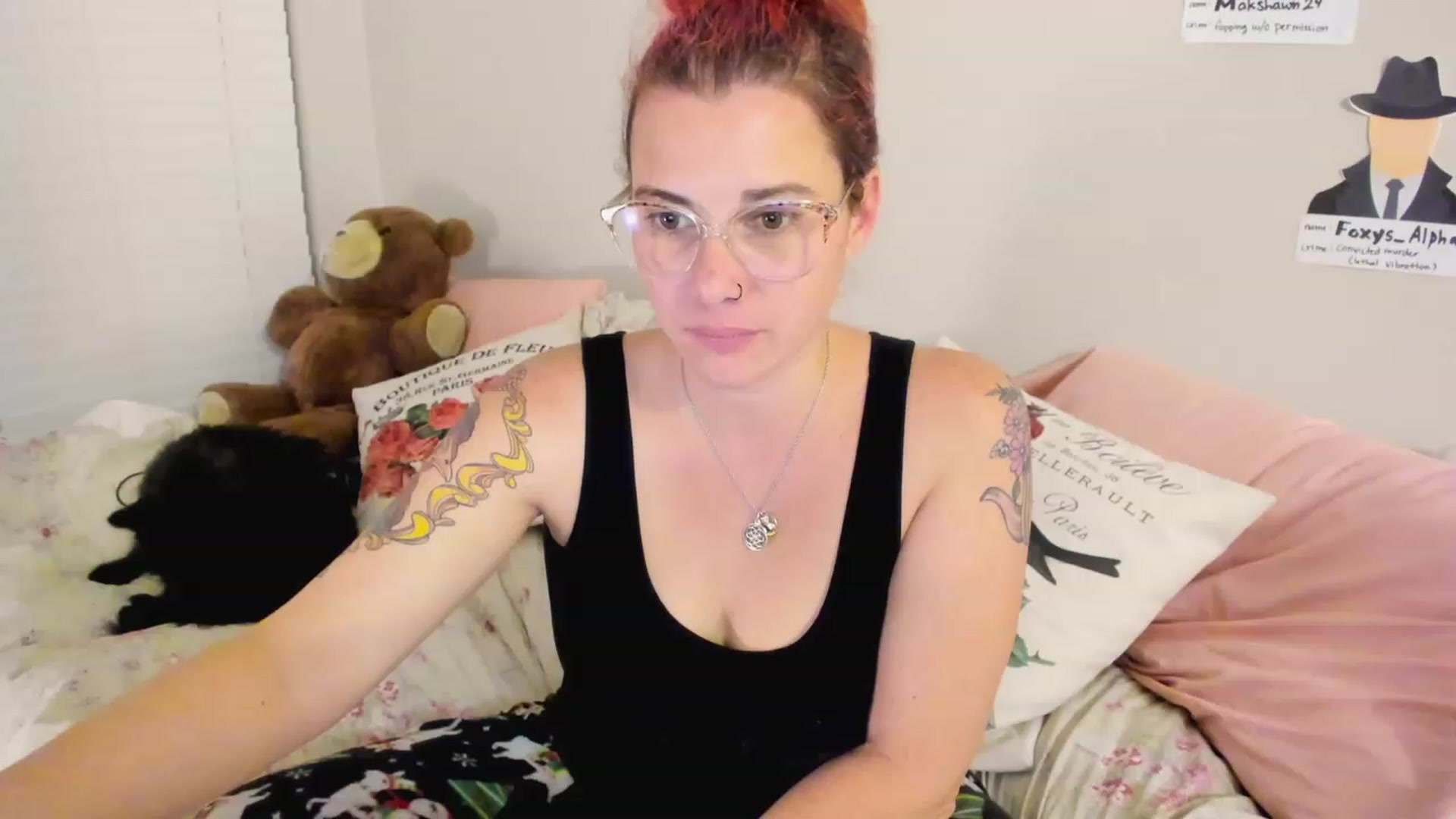 Gallery image thumbnail from FoxyDame's myfreecams stream on, 02/27/2023, 08:18 image 11 of 20
