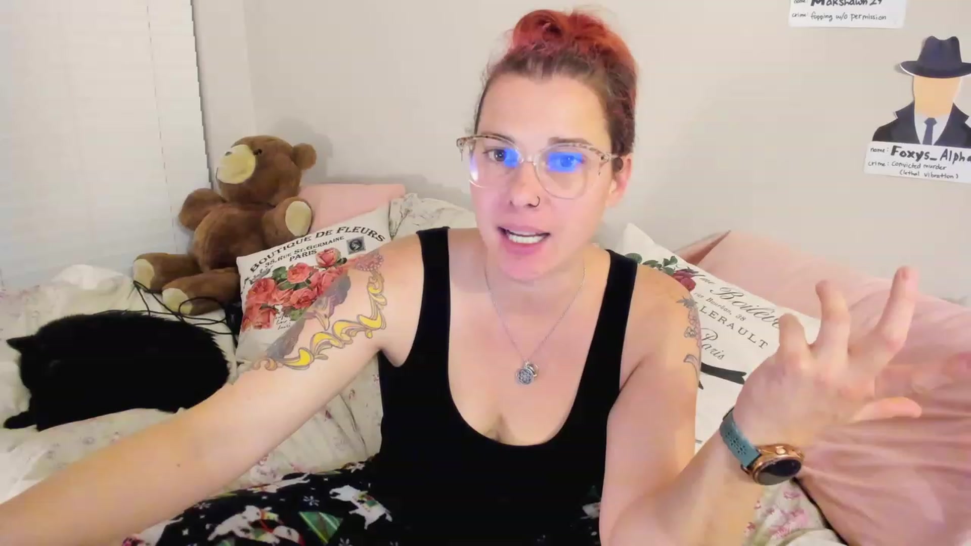 Gallery image thumbnail from FoxyDame's myfreecams stream on, 02/27/2023, 08:18 image 13 of 20