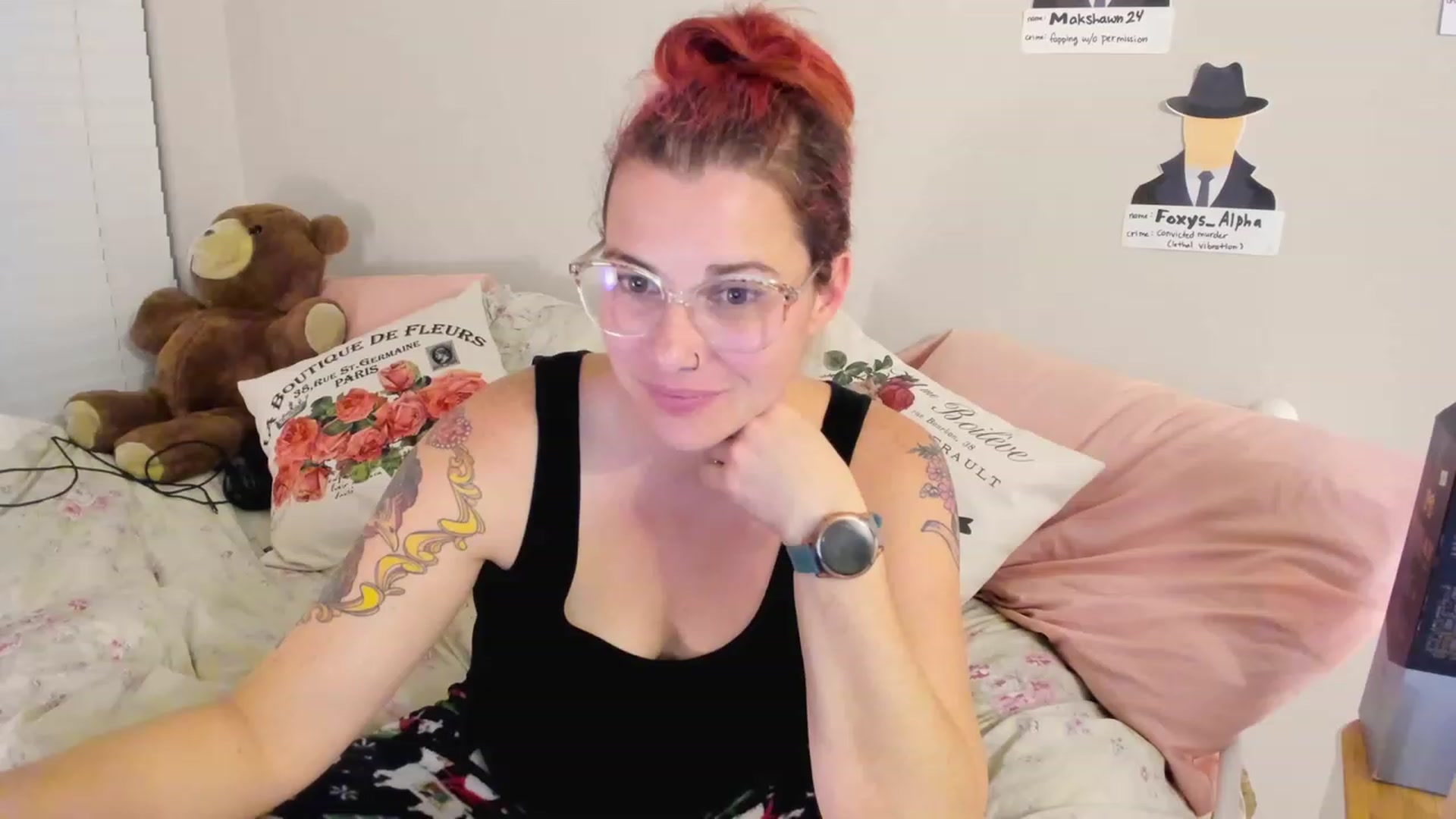 Gallery image thumbnail from FoxyDame's myfreecams stream on, 02/27/2023, 08:18 image 8 of 20
