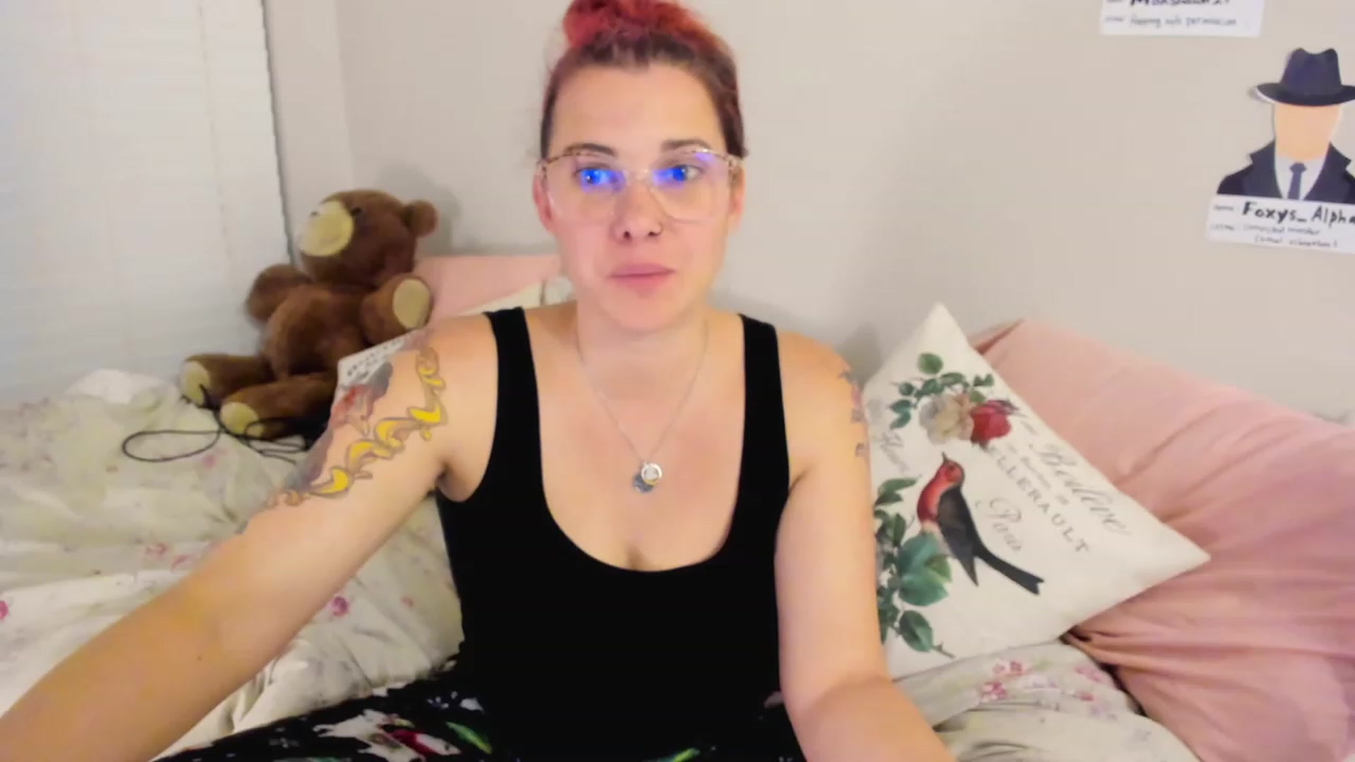 Gallery image thumbnail from FoxyDame's myfreecams stream on, 02/27/2023, 08:18 image 19 of 20