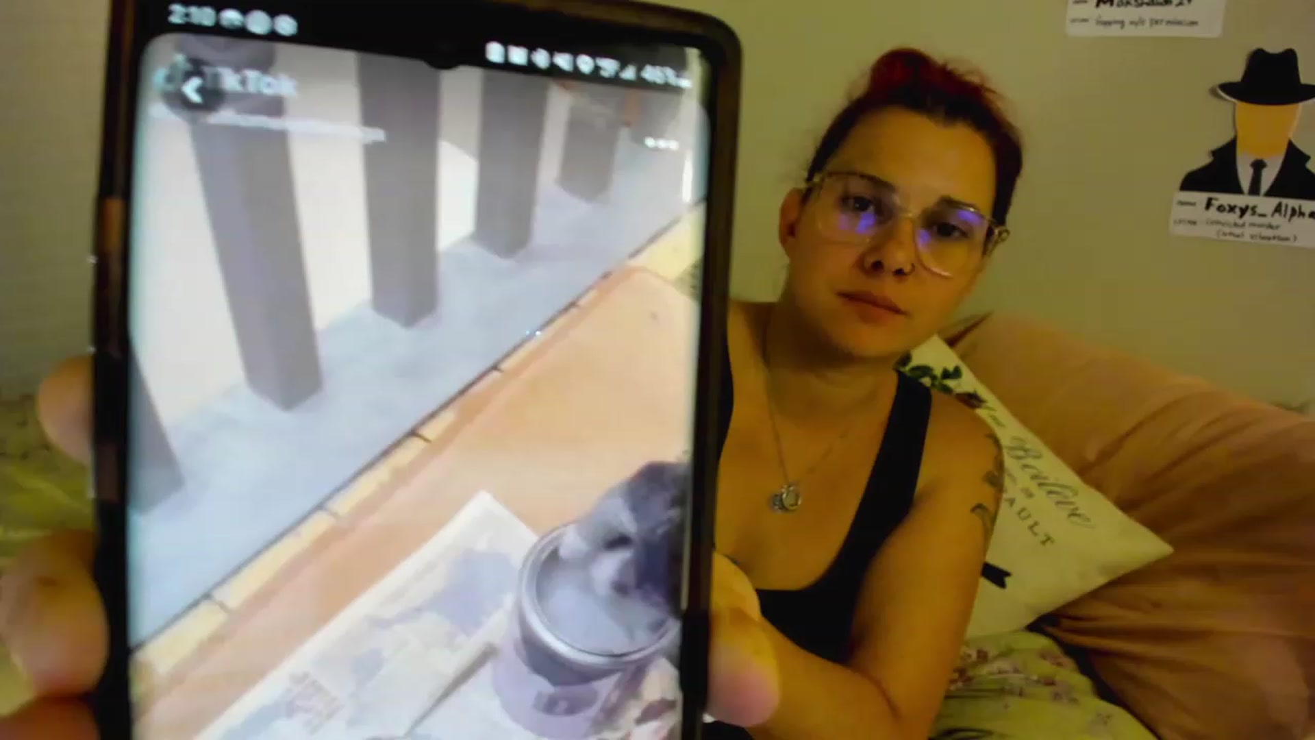 Gallery image thumbnail from FoxyDame's myfreecams stream on, 02/27/2023, 08:18 image 17 of 20