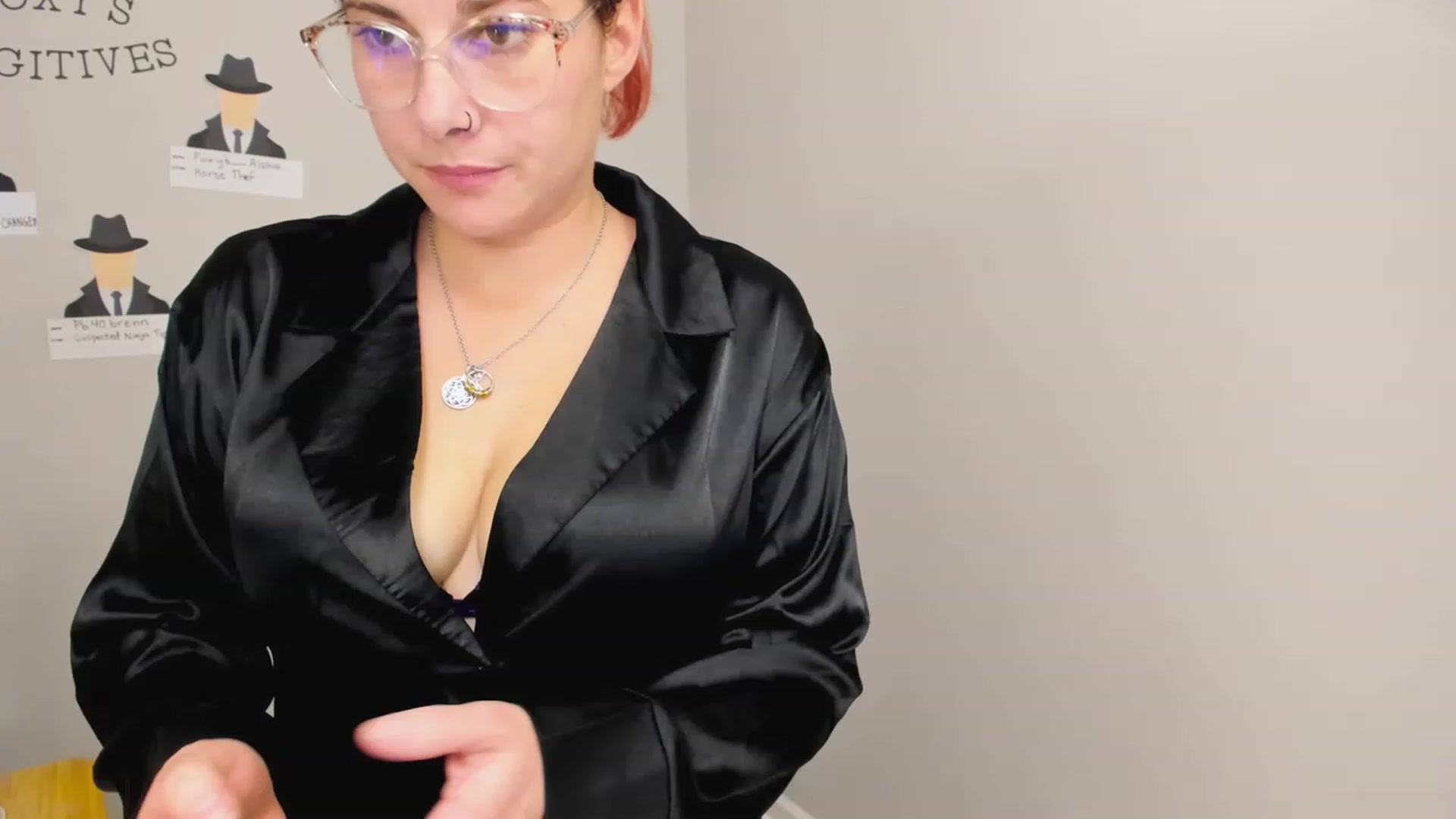 Gallery image thumbnail from FoxyDame's myfreecams stream on, 03/01/2023, 03:27 image 19 of 20