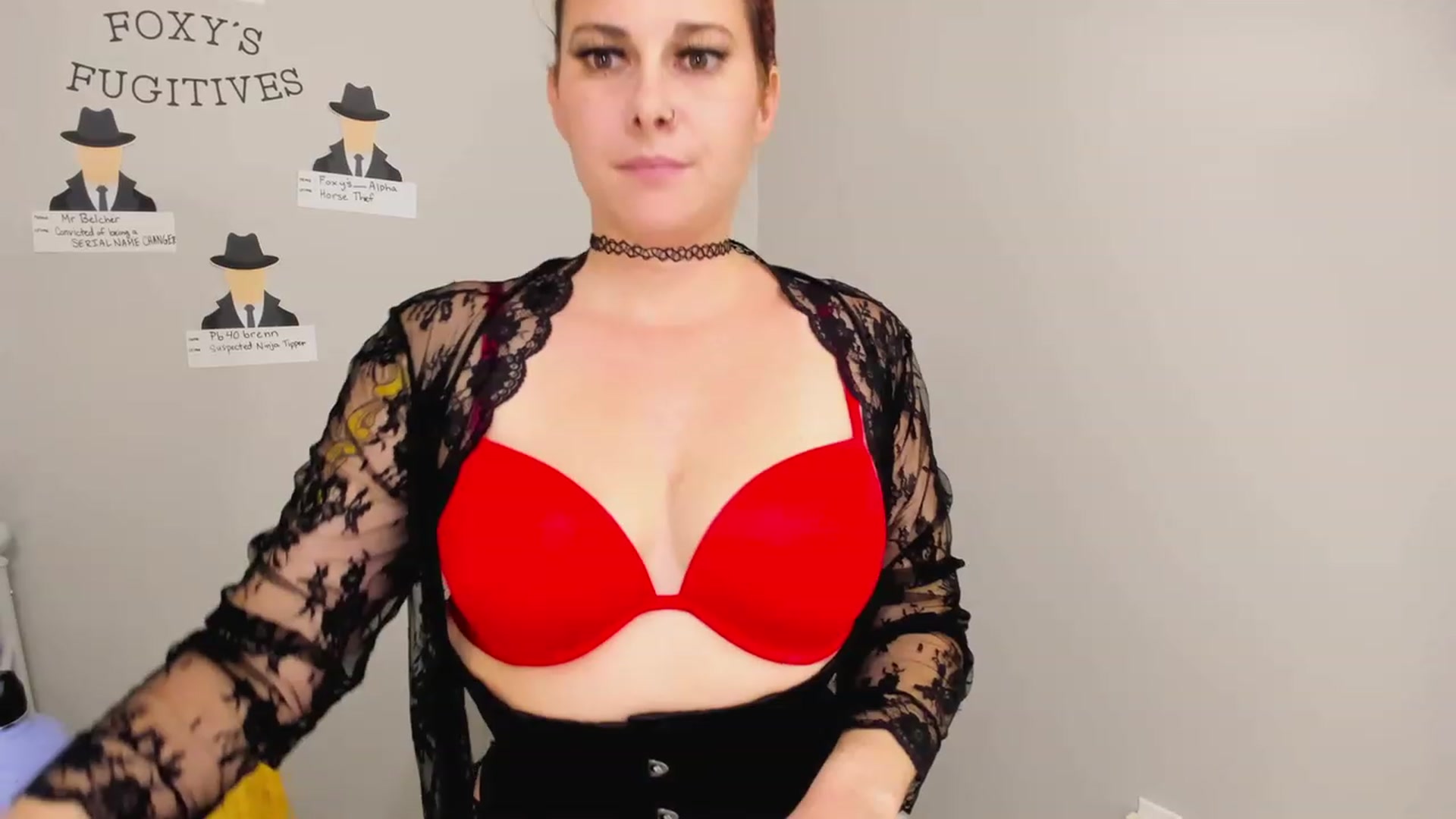 Gallery image thumbnail from FoxyDame's myfreecams stream on, 03/02/2023, 05:35 image 11 of 20