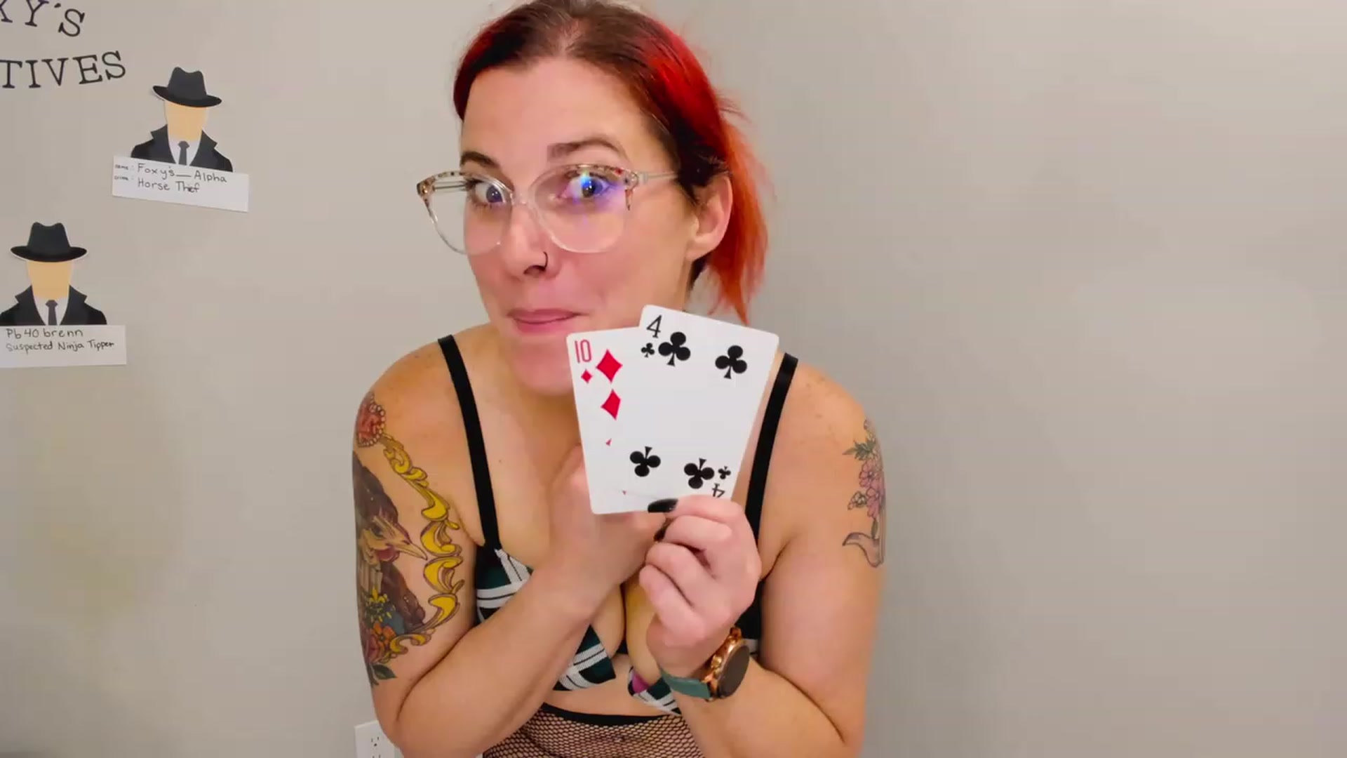 Gallery image thumbnail from FoxyDame's myfreecams stream on, 03/10/2023, 07:32 image 8 of 20