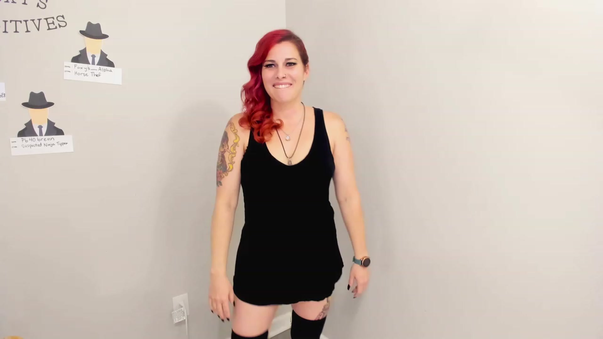 Gallery image thumbnail from FoxyDame's myfreecams stream on, 03/11/2023, 06:14 image 13 of 20