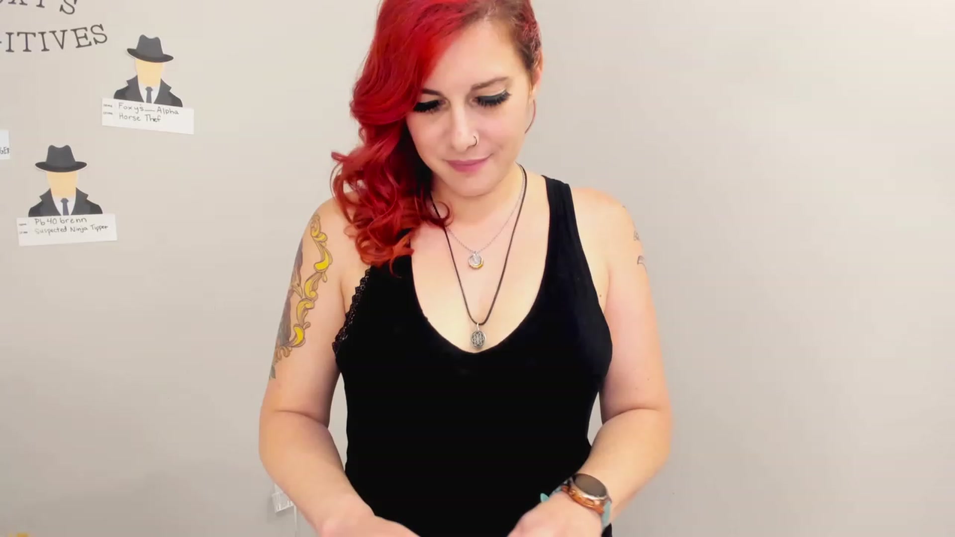 Gallery image thumbnail from FoxyDame's myfreecams stream on, 03/11/2023, 08:29 image 5 of 20