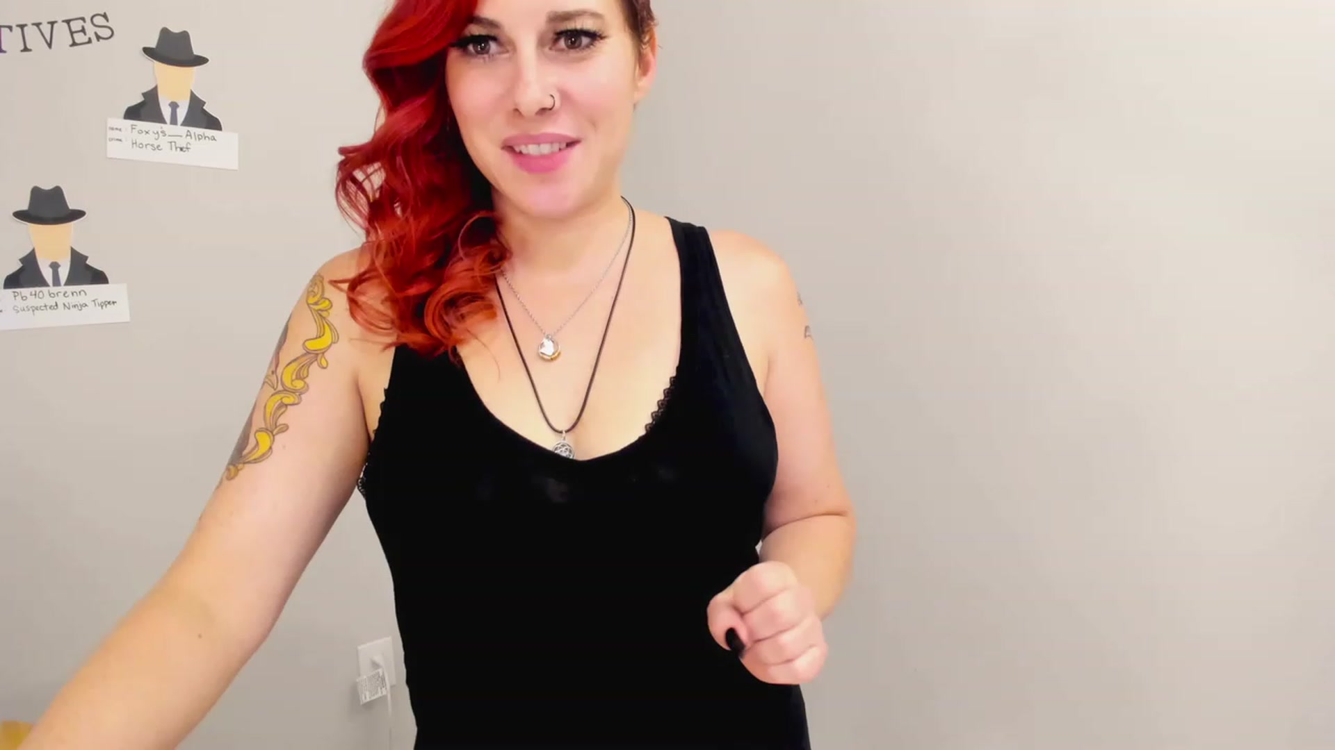Gallery image thumbnail from FoxyDame's myfreecams stream on, 03/11/2023, 08:29 image 15 of 20