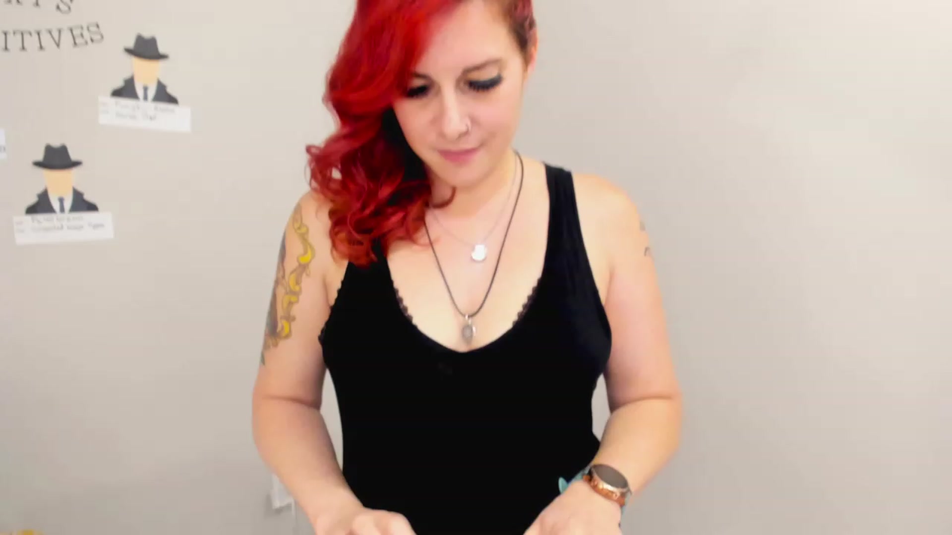 Gallery image thumbnail from FoxyDame's myfreecams stream on, 03/11/2023, 08:29 image 11 of 20