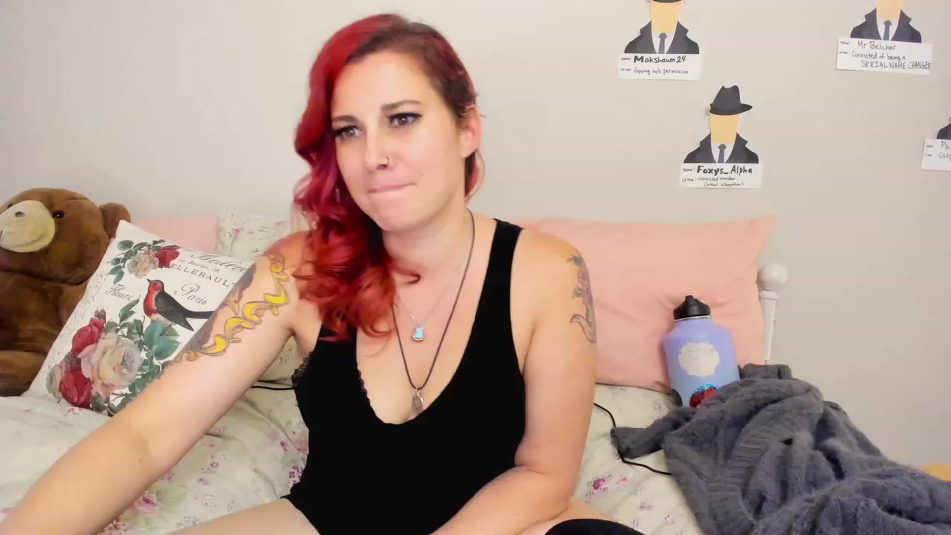 Gallery image thumbnail from FoxyDame's myfreecams stream on, 03/11/2023, 08:52 image 7 of 20