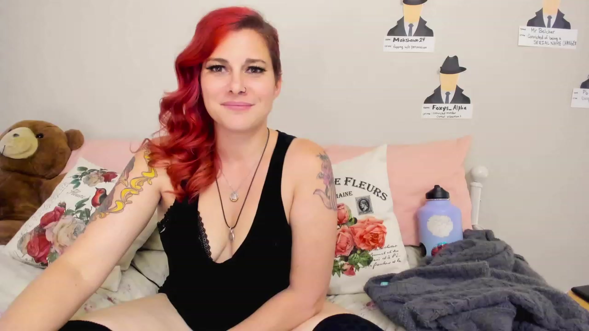Gallery image thumbnail from FoxyDame's myfreecams stream on, 03/11/2023, 08:52 image 17 of 20