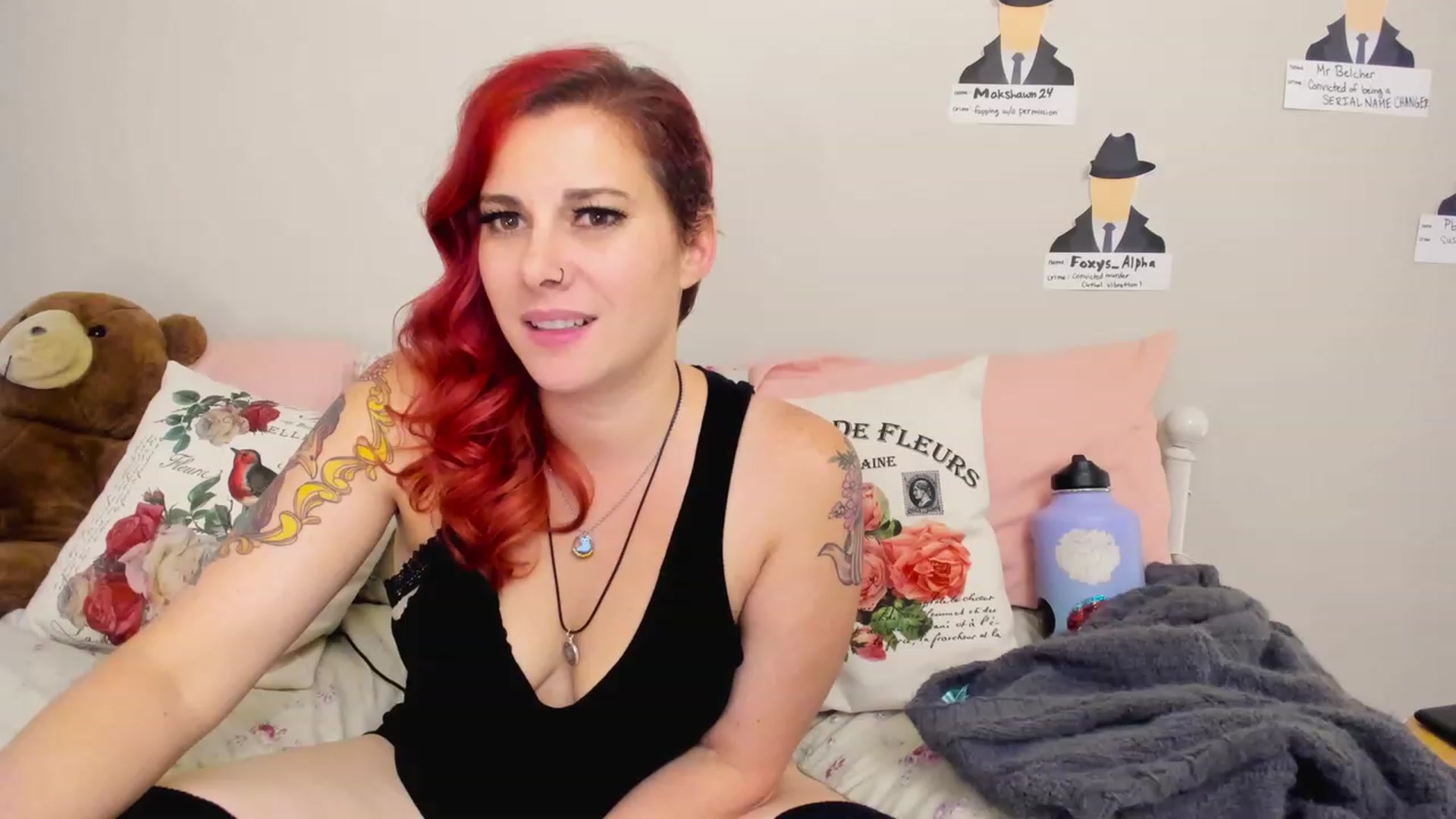 Gallery image thumbnail from FoxyDame's myfreecams stream on, 03/11/2023, 08:52 image 14 of 20