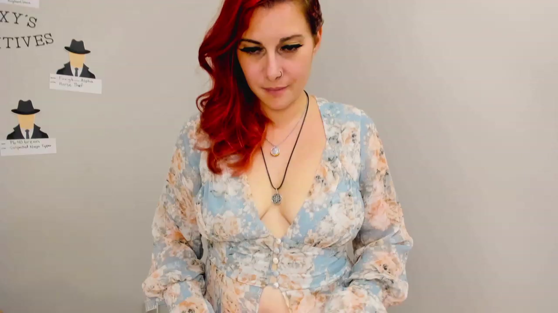 Gallery image thumbnail from FoxyDame's myfreecams stream on, 03/12/2023, 07:57 image 4 of 20