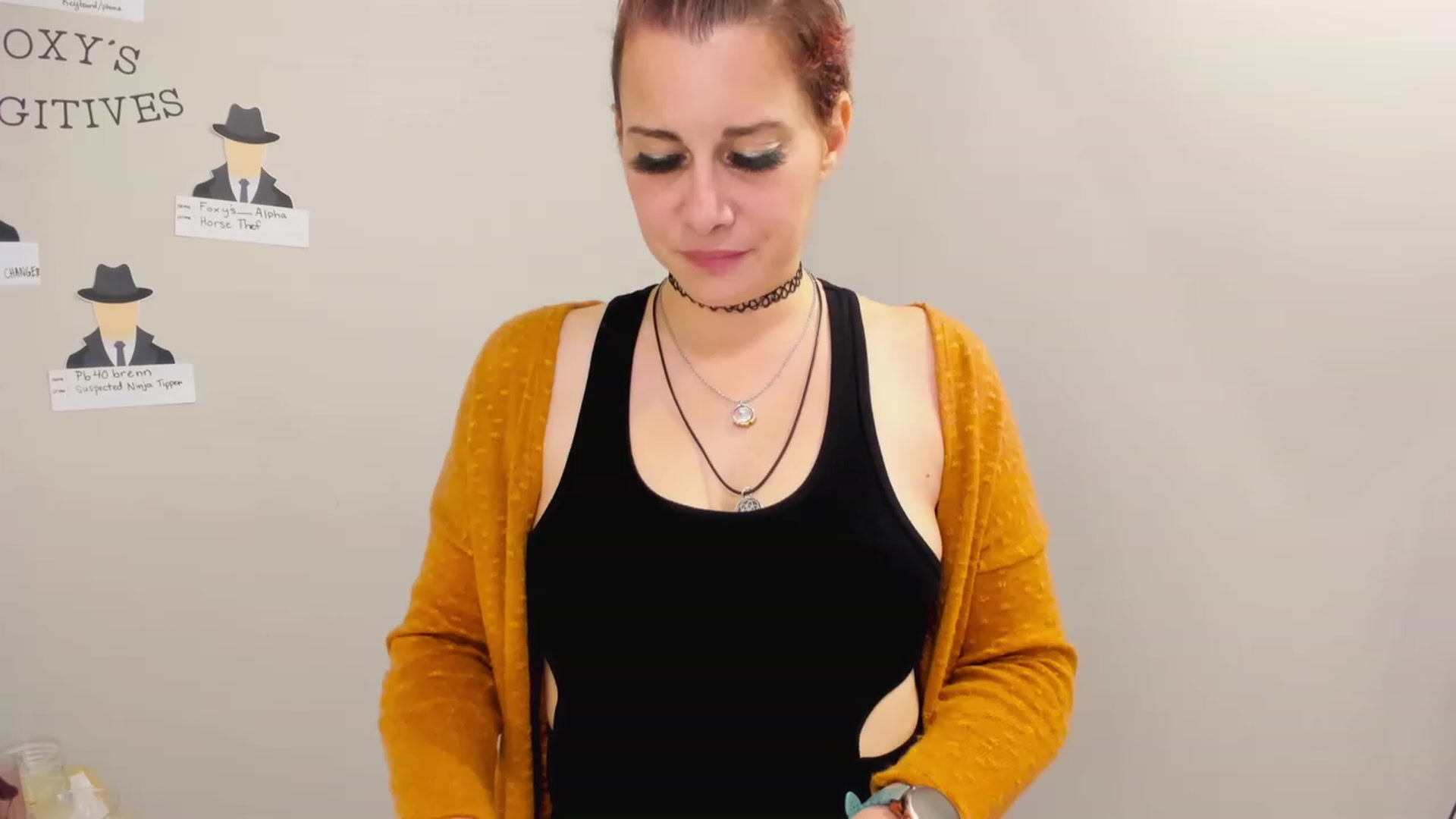 Gallery image thumbnail from FoxyDame's myfreecams stream on, 03/14/2023, 05:48 image 5 of 20