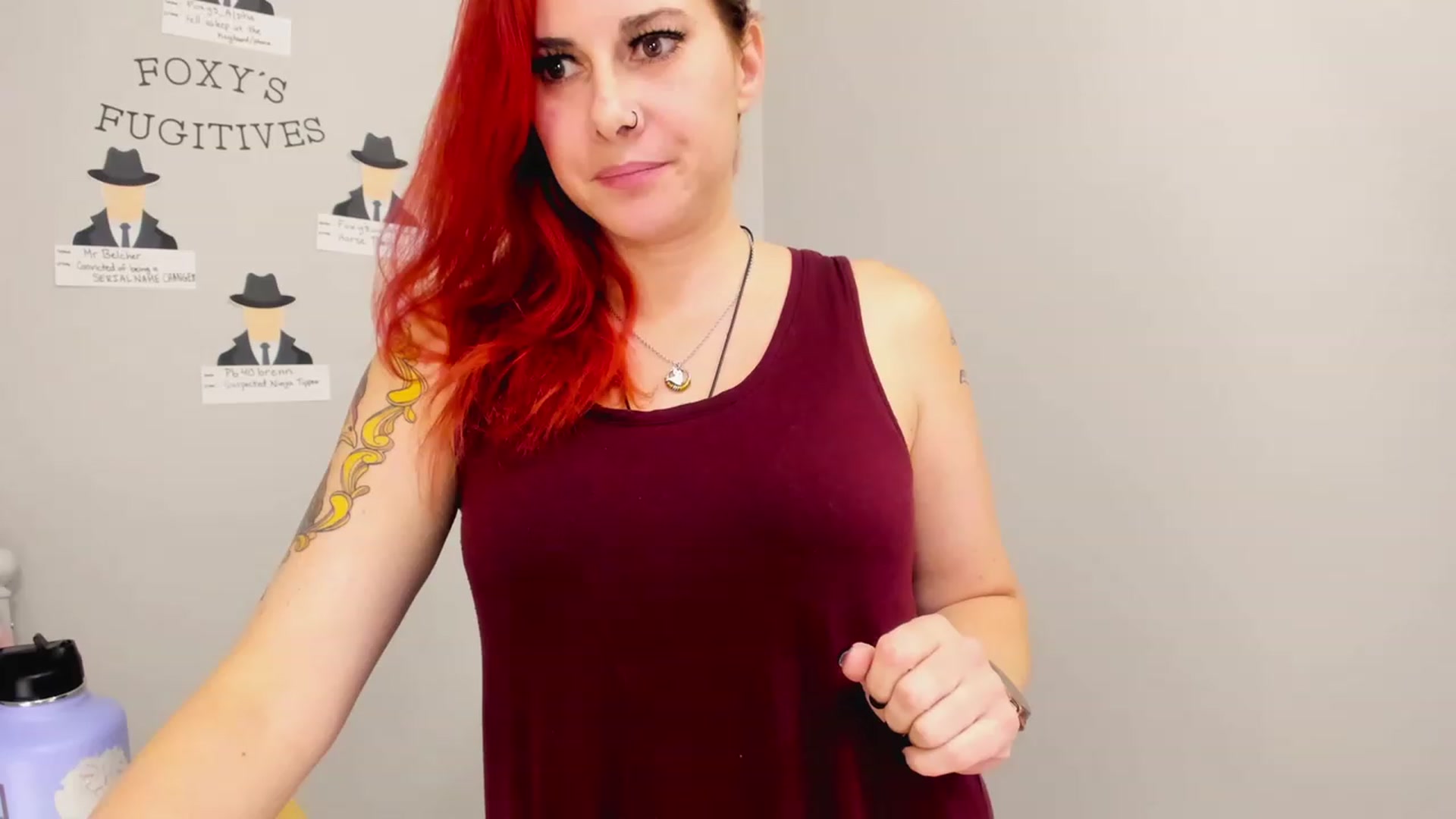 Gallery image thumbnail from FoxyDame's myfreecams stream on, 03/16/2023, 04:08 image 3 of 20