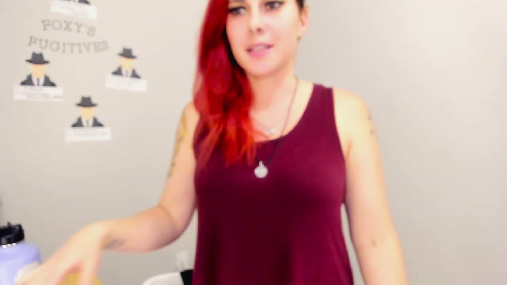 Gallery image thumbnail from FoxyDame's myfreecams stream on, 03/16/2023, 04:08 image 6 of 20