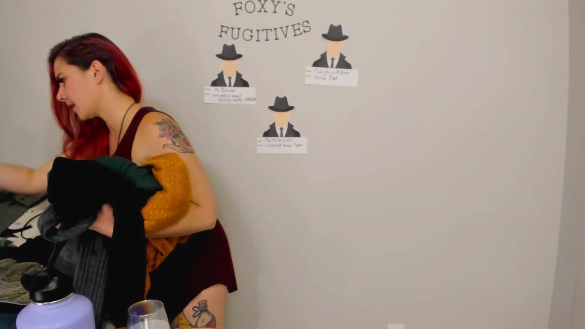 Gallery image thumbnail from FoxyDame's myfreecams stream on, 03/16/2023, 04:35 image 5 of 20