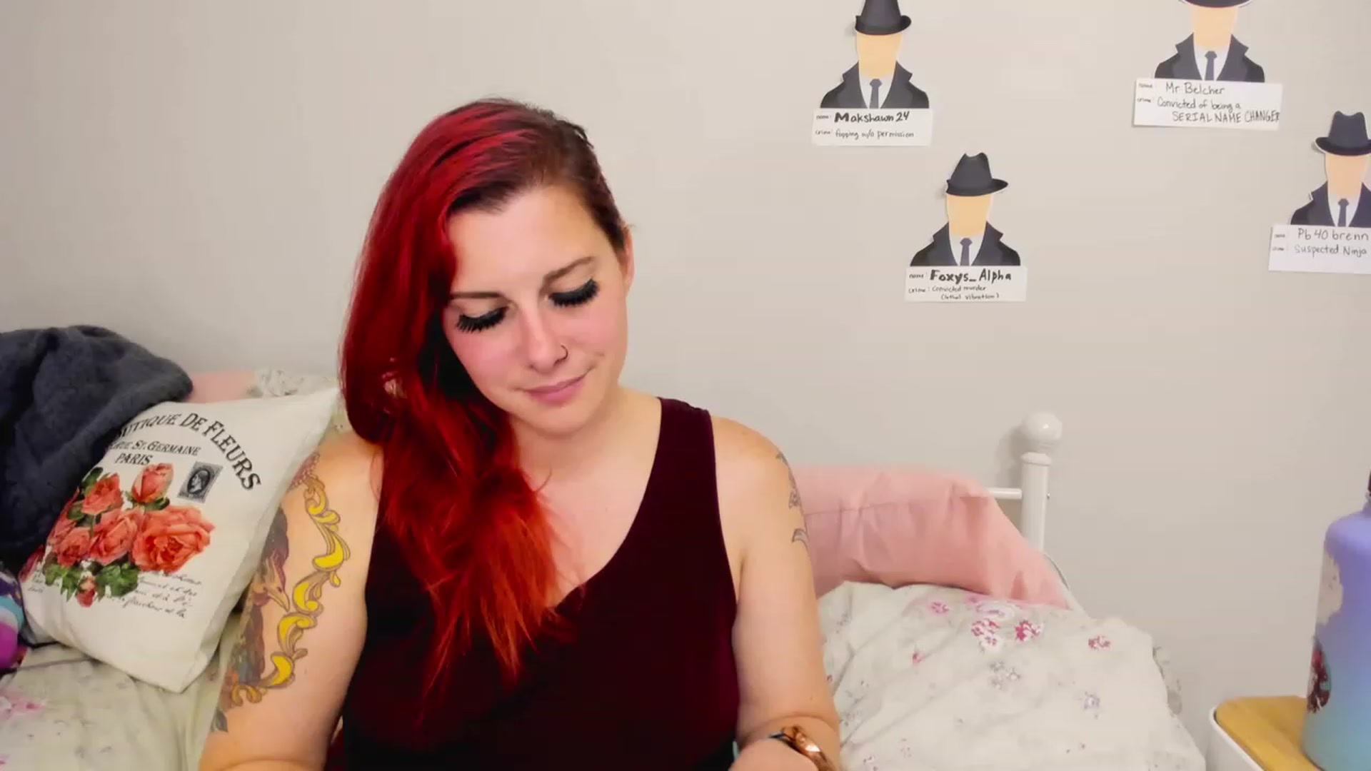 Gallery image thumbnail from FoxyDame's myfreecams stream on, 03/16/2023, 06:01 image 8 of 20