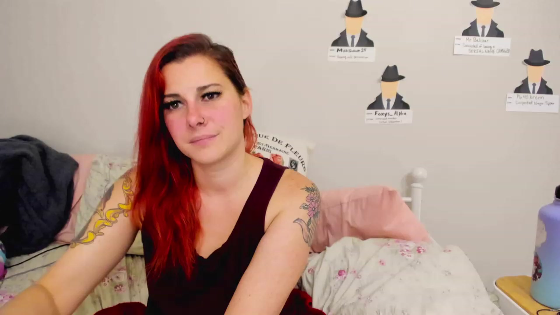 Gallery image thumbnail from FoxyDame's myfreecams stream on, 03/16/2023, 06:01 image 19 of 20