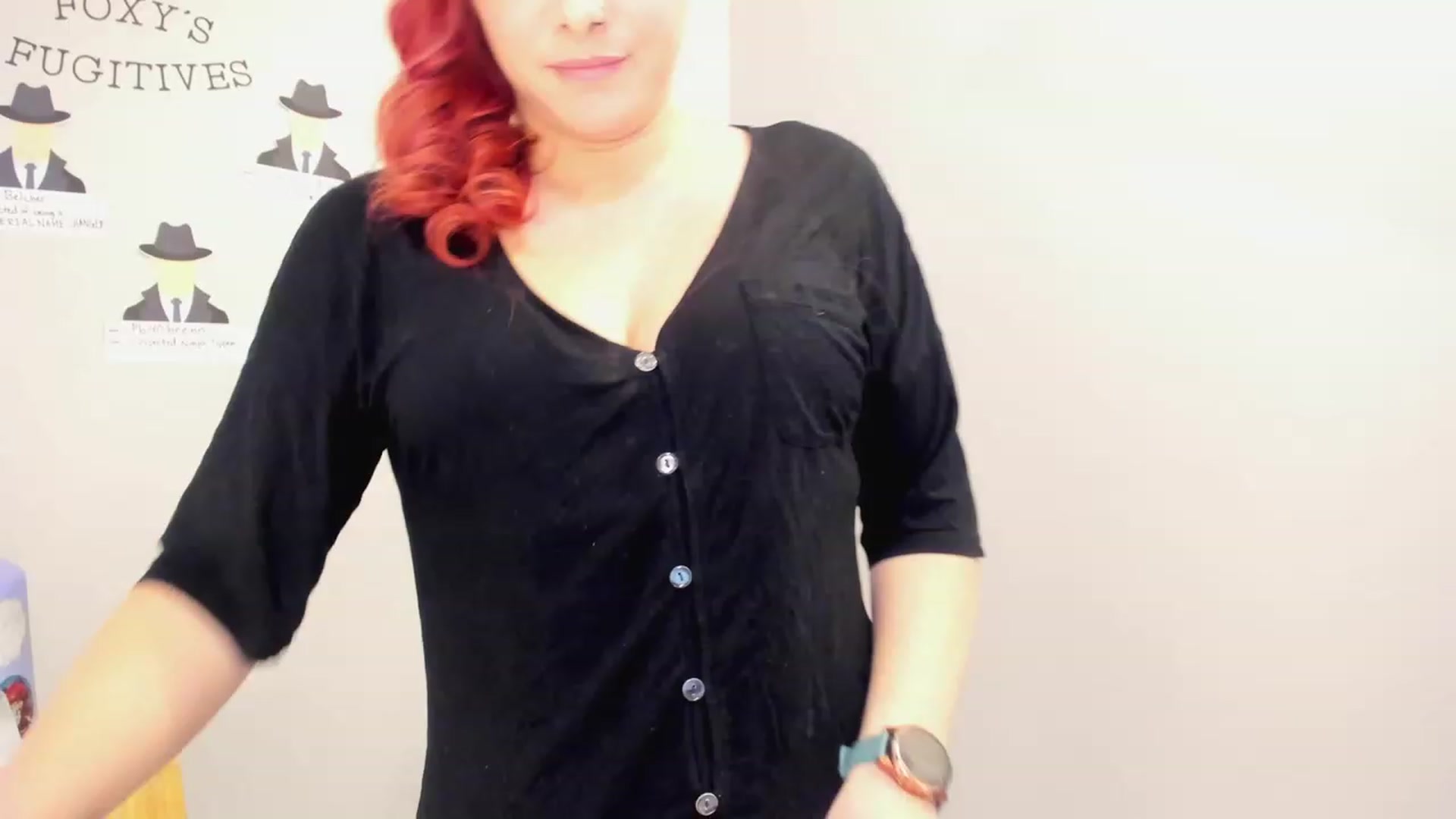 Gallery image thumbnail from FoxyDame's myfreecams stream on, 03/26/2023, 03:52 image 2 of 20