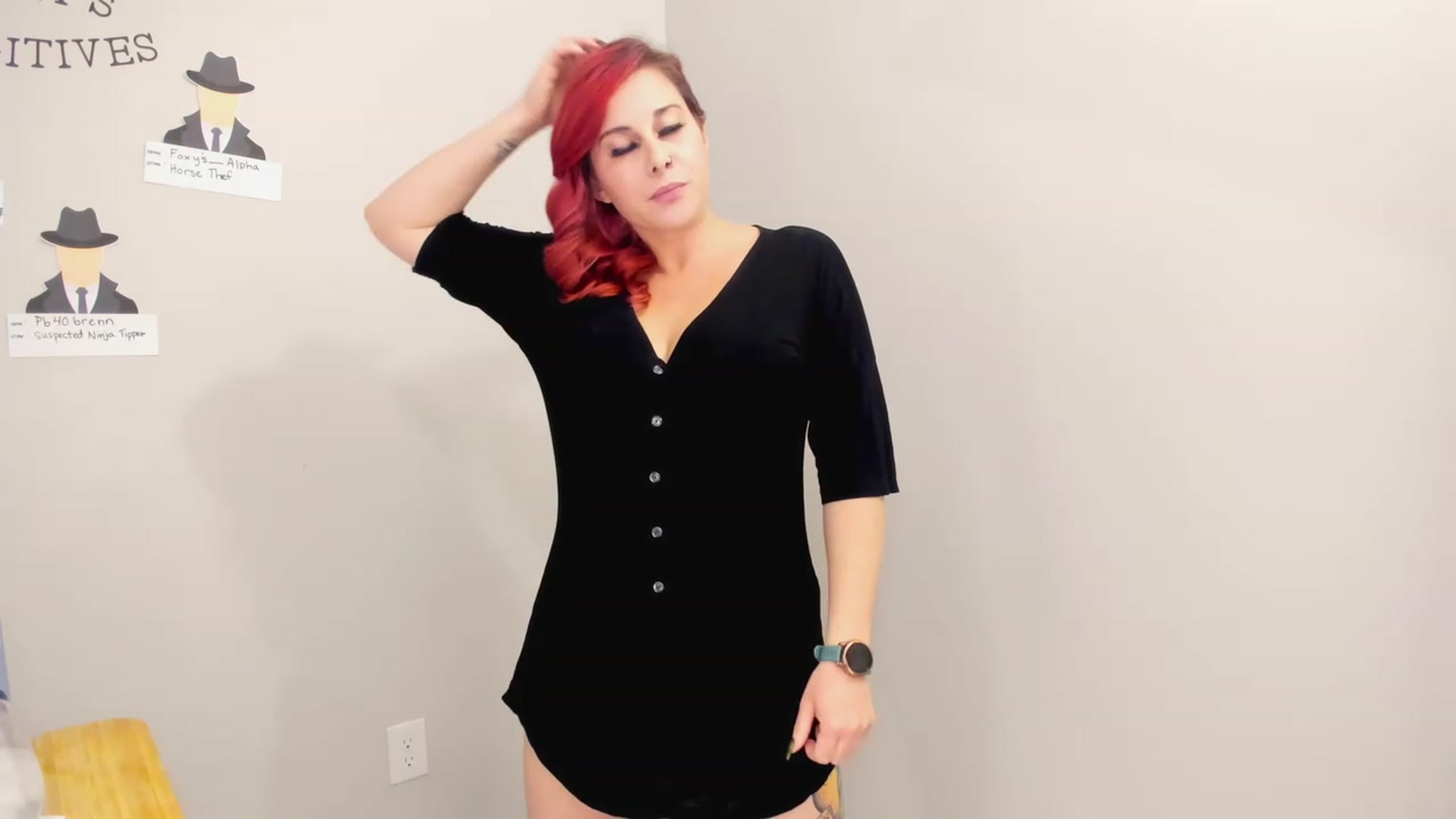 Gallery image thumbnail from FoxyDame's myfreecams stream on, 03/26/2023, 03:52 image 10 of 20