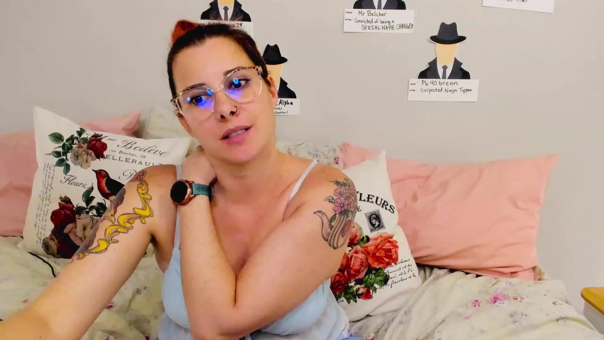 Gallery image thumbnail from FoxyDame's myfreecams stream on, 03/30/2023, 03:04 image 11 of 20