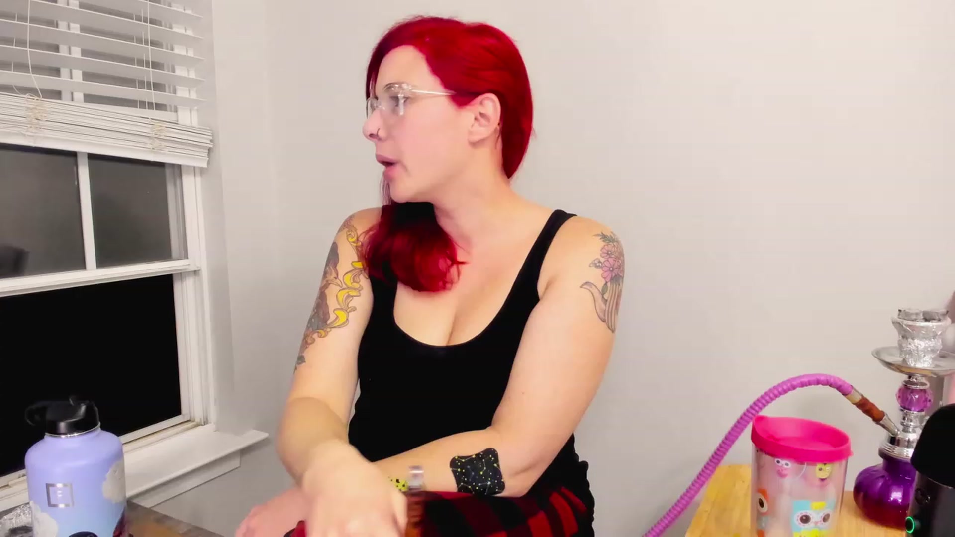 Gallery image thumbnail from FoxyDame's myfreecams stream on, 04/09/2023, 03:29 image 15 of 20