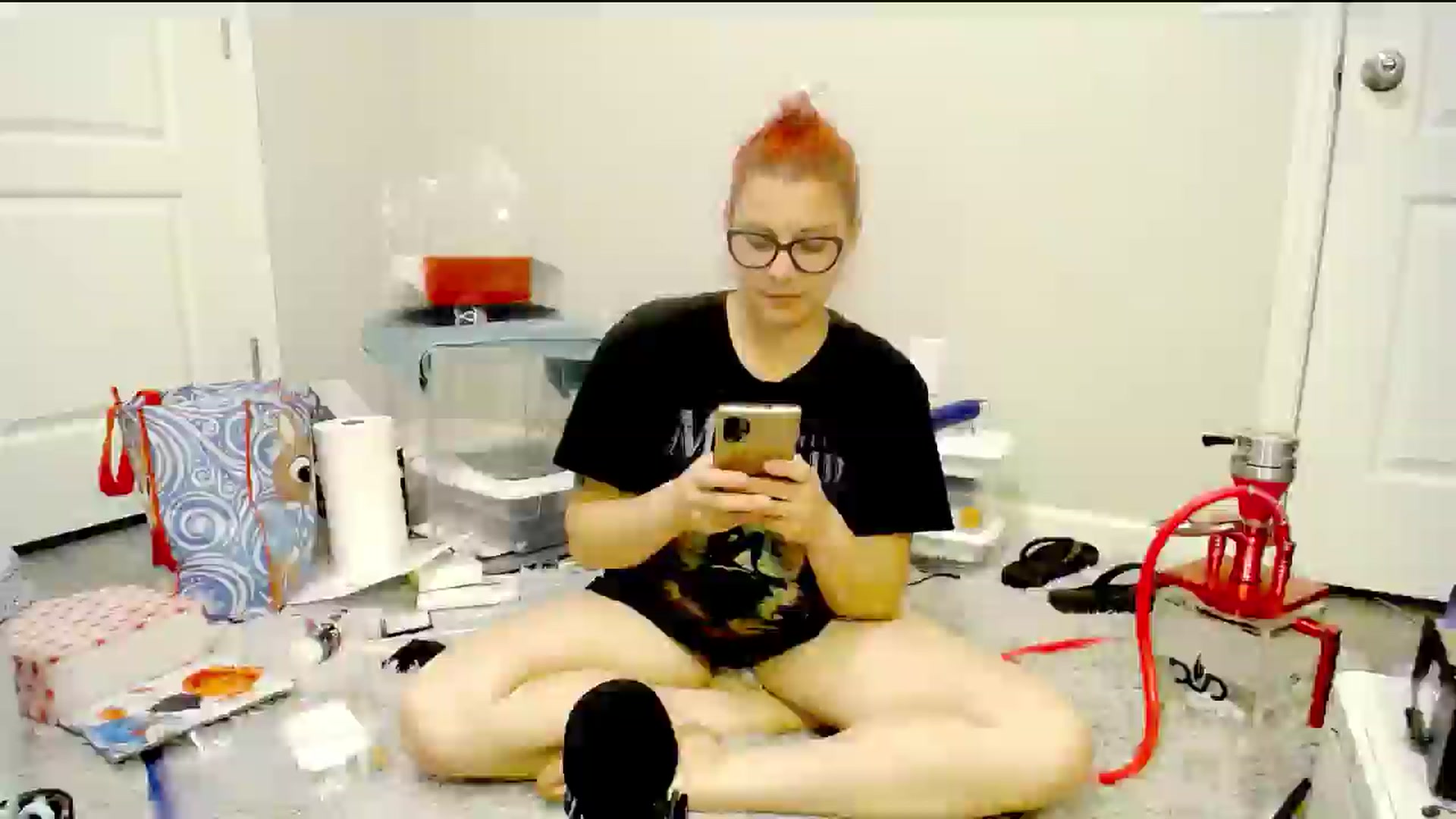 Gallery image thumbnail from FoxyDame's myfreecams stream on, 04/30/2024, 01:57 image 20 of 20