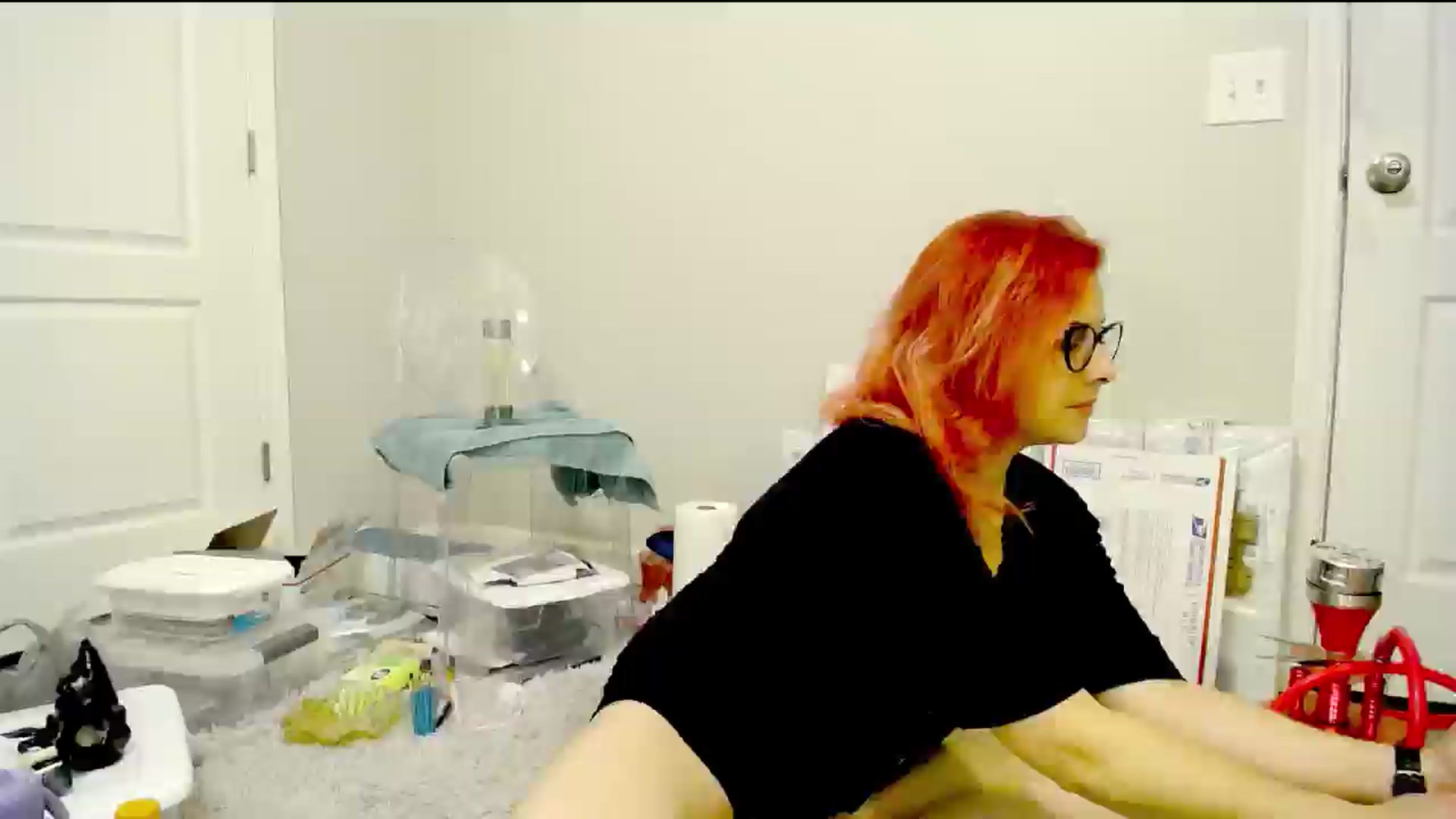 Gallery image thumbnail from FoxyDame's myfreecams stream on, 05/04/2024, 03:16 image 2 of 20