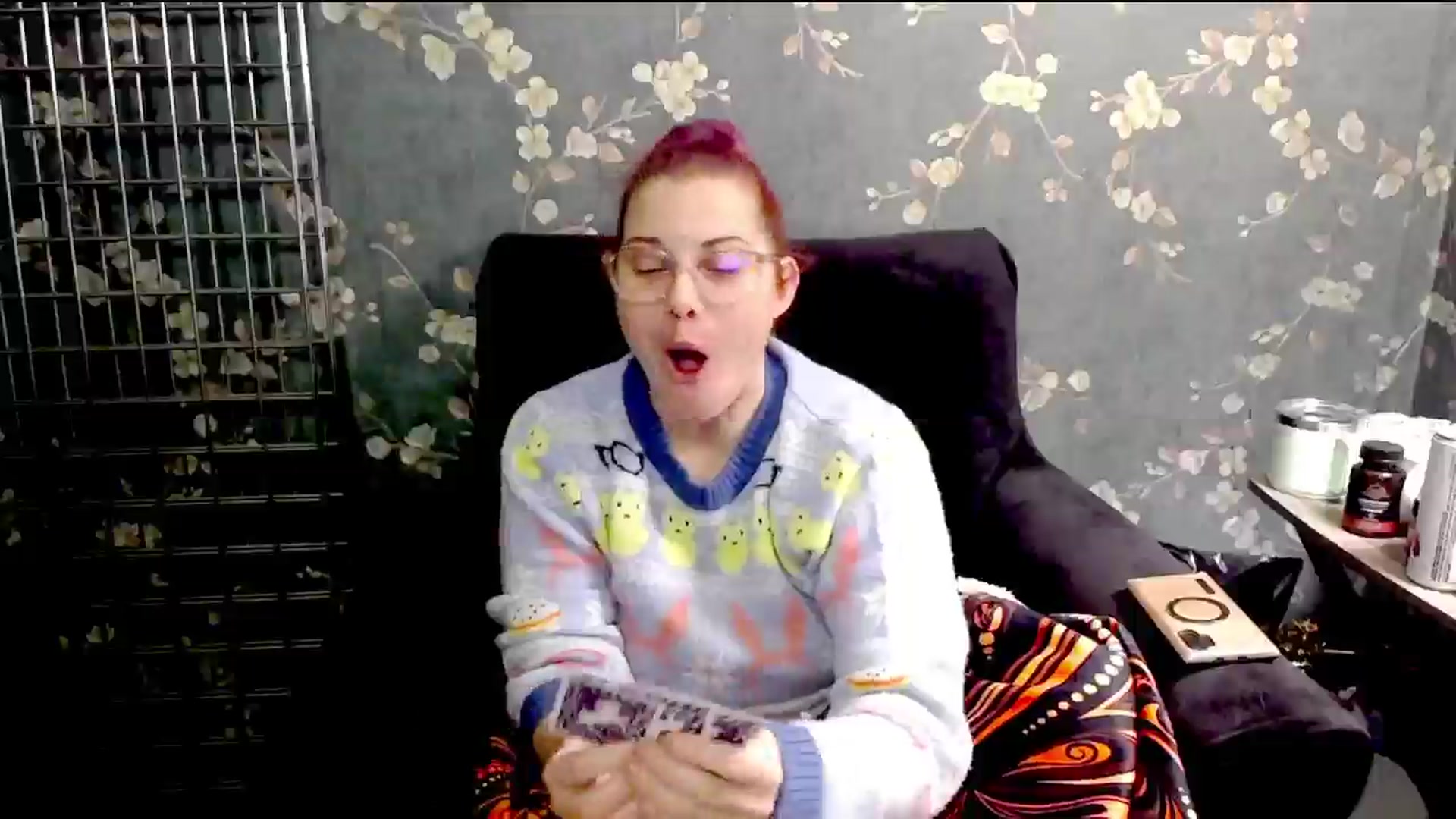 Gallery image thumbnail from FoxyDame's myfreecams stream on, 01/16/2025, 04:43 image 14 of 20