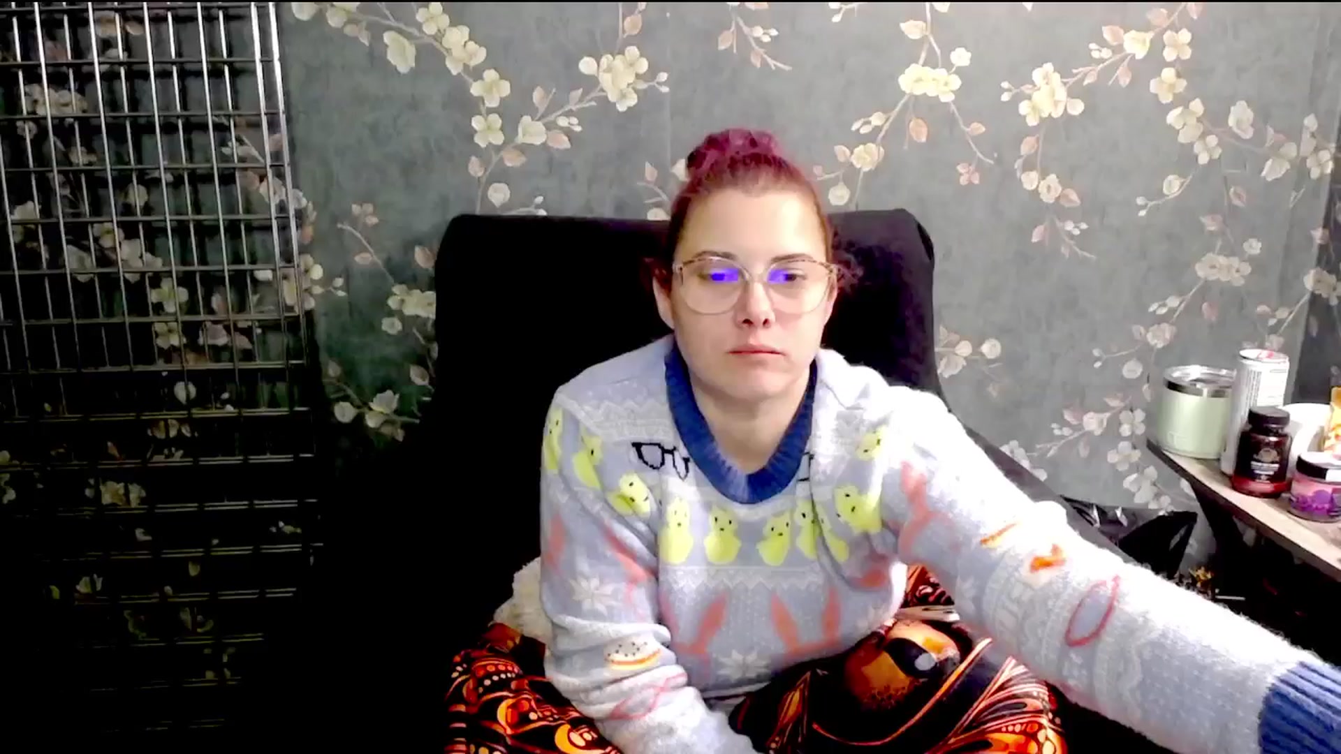 Gallery image thumbnail from FoxyDame's myfreecams stream on, 01/16/2025, 04:43 image 17 of 20