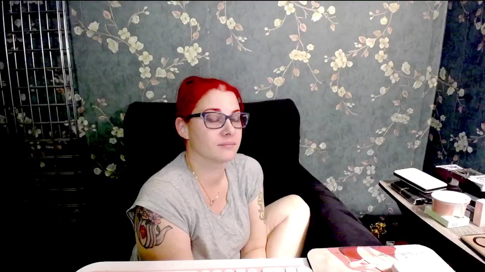 Gallery image thumbnail from FoxyDame's myfreecams stream on, 03/23/2025, 24:56 image 8 of 20